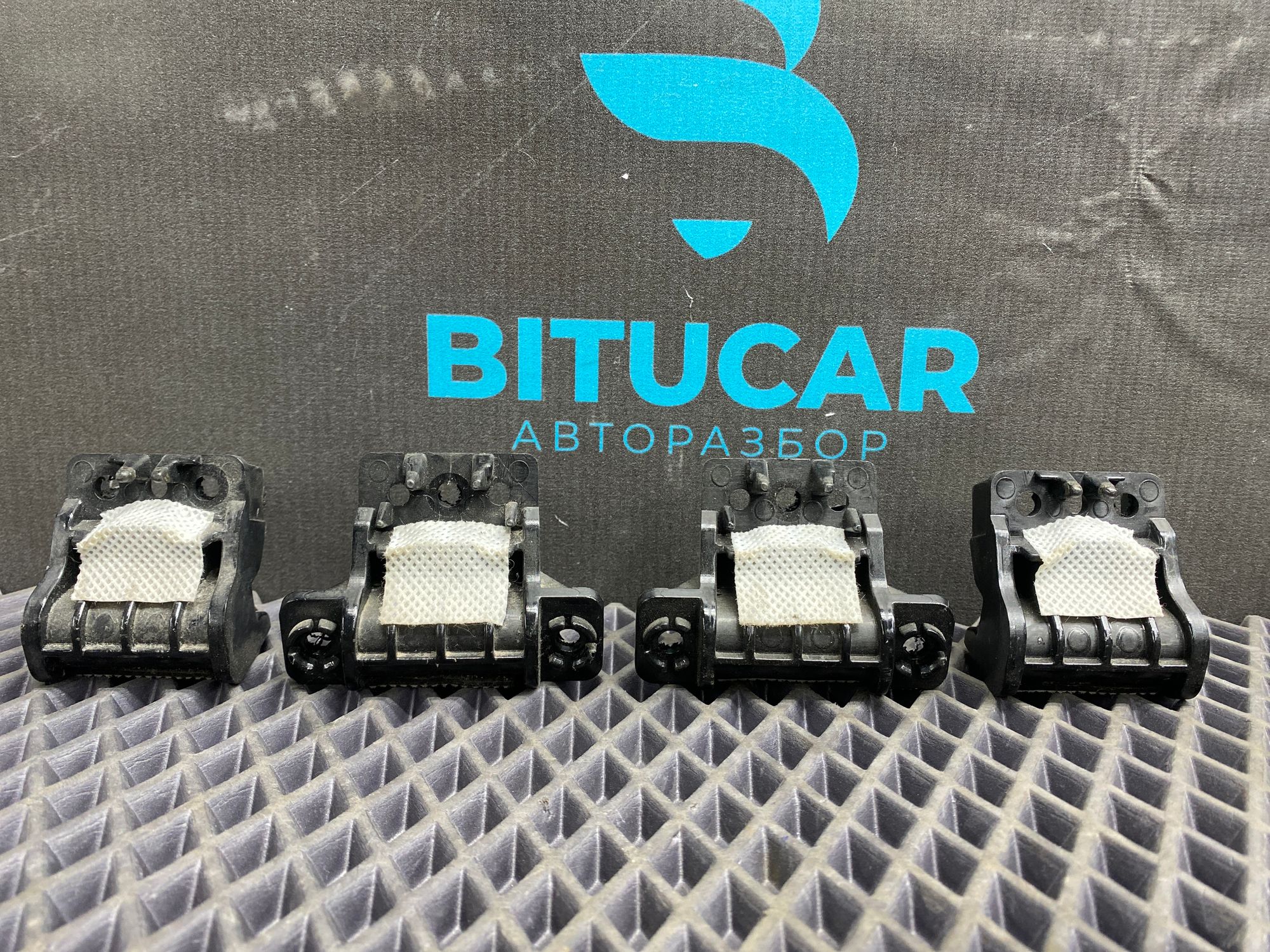 https://ycs.partsauto.market/partsauto-images/thmbs/userImages/c8f07ba63eb5b2f0f6006ea854bf8f7d/part/c490ad70-1af8-439b-beef-98d1b1c92a8c_1775550174382.jpg