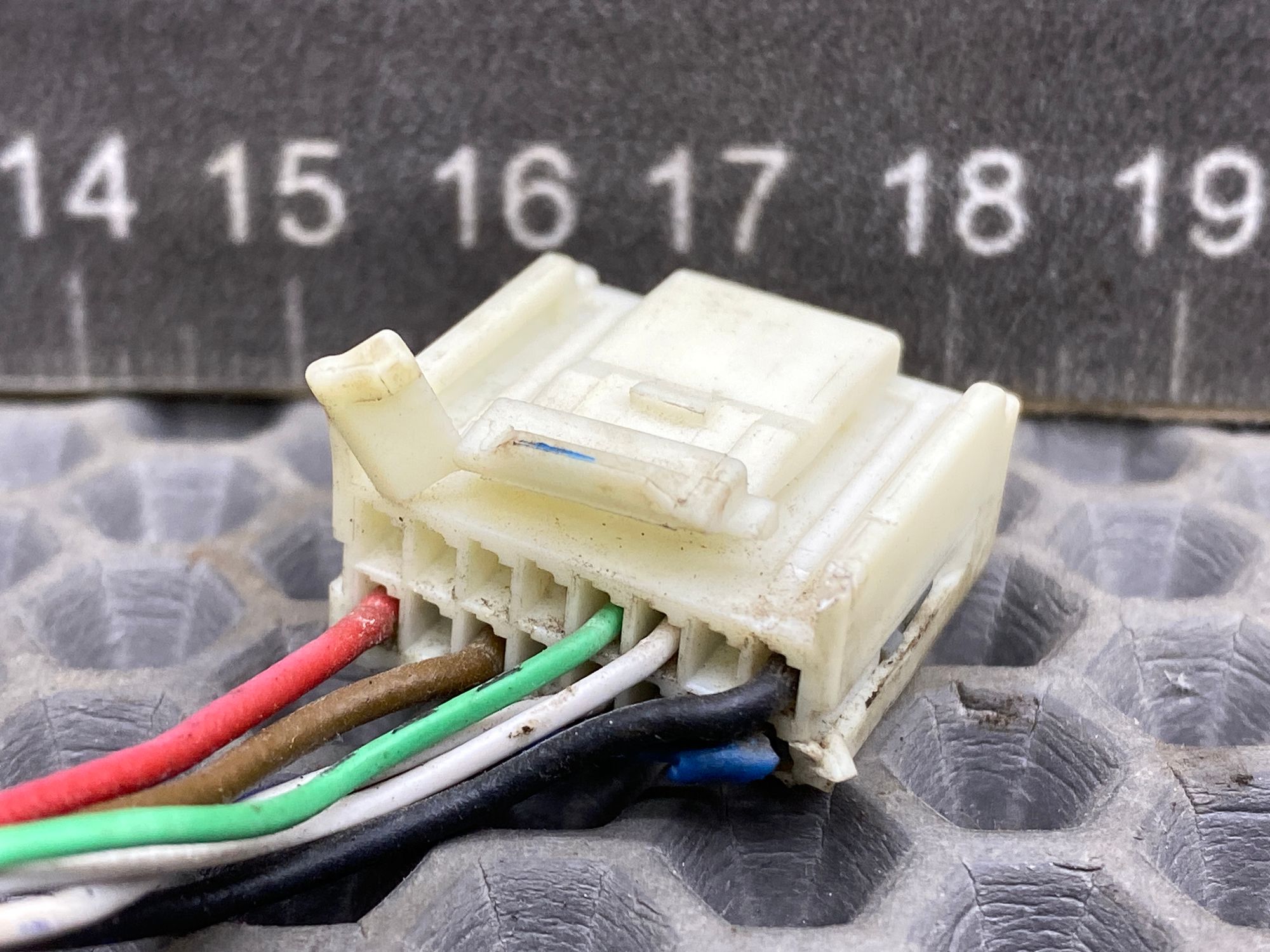 https://ycs.partsauto.market/partsauto-images/thmbs/userImages/c8f07ba63eb5b2f0f6006ea854bf8f7d/part/c5a000e6-67a8-48e0-8271-b7e2bdcf1f90_1777627446767.jpg