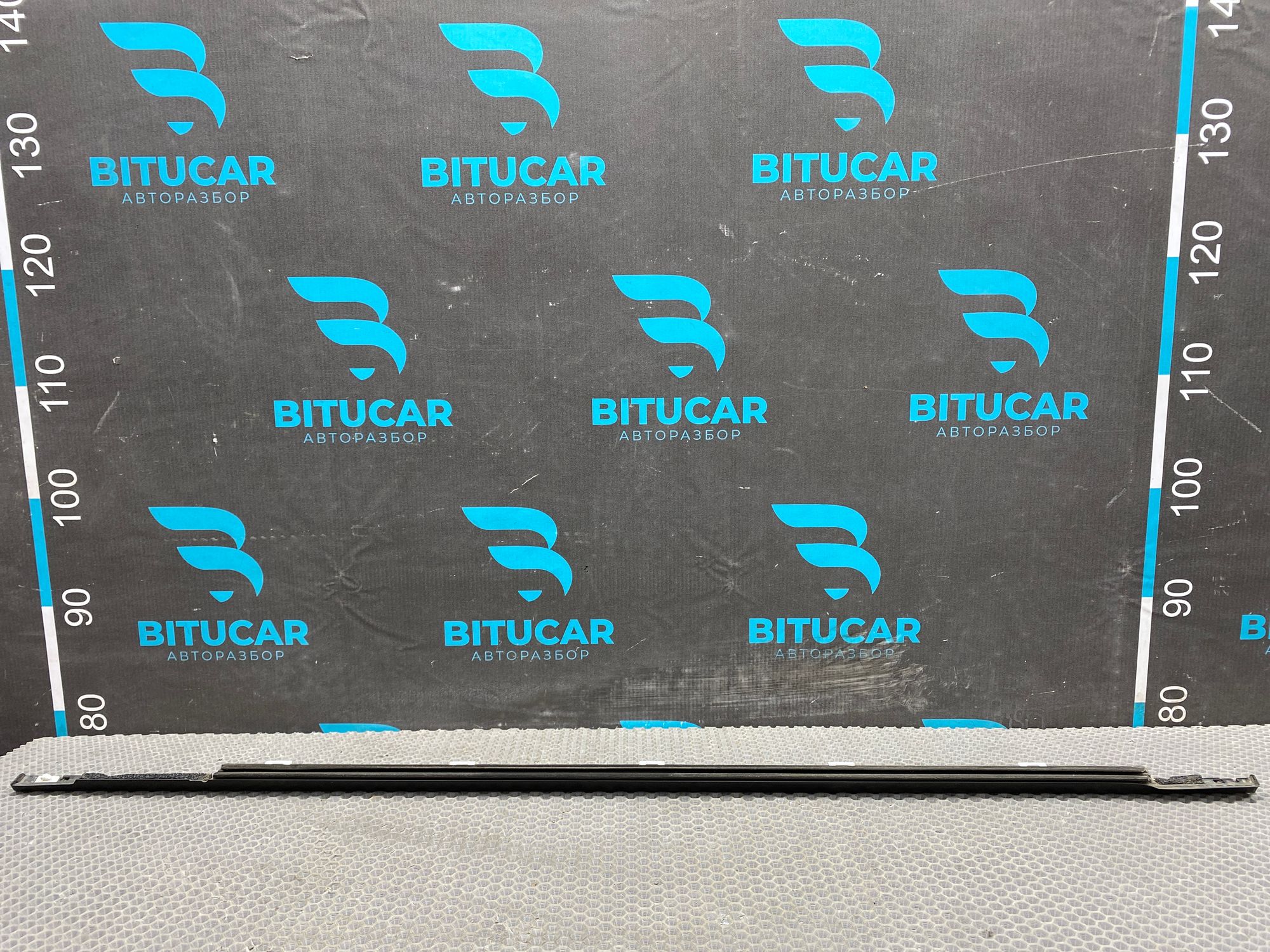 https://ycs.partsauto.market/partsauto-images/thmbs/userImages/c8f07ba63eb5b2f0f6006ea854bf8f7d/part/c67e73dc-c1dc-403f-bf94-62bd4f348bf5_1777032198666.jpg