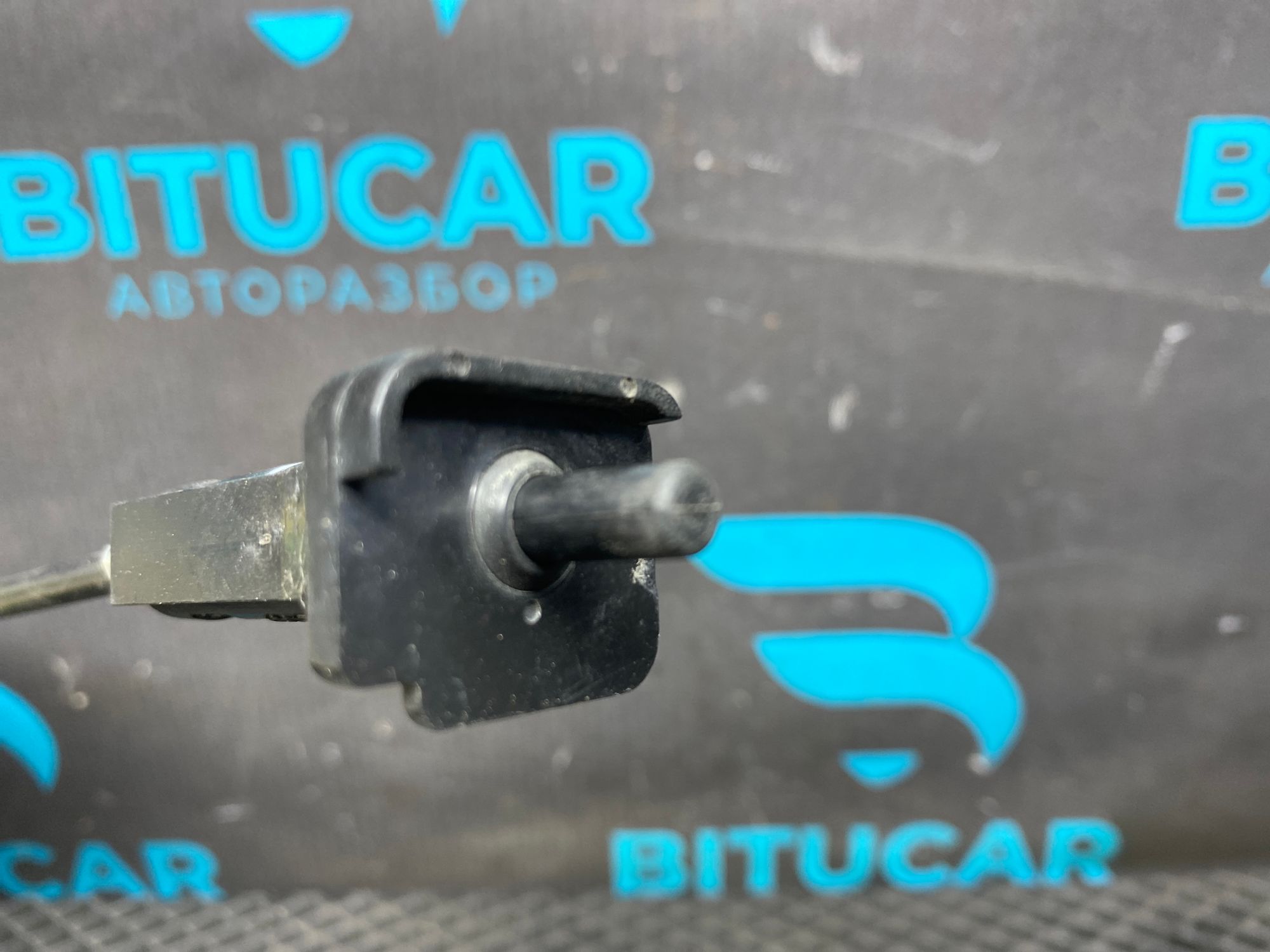 https://ycs.partsauto.market/partsauto-images/thmbs/userImages/c8f07ba63eb5b2f0f6006ea854bf8f7d/part/c68a3129-c8d9-4abb-b331-7e67aab3ac00_1777450492832.jpg