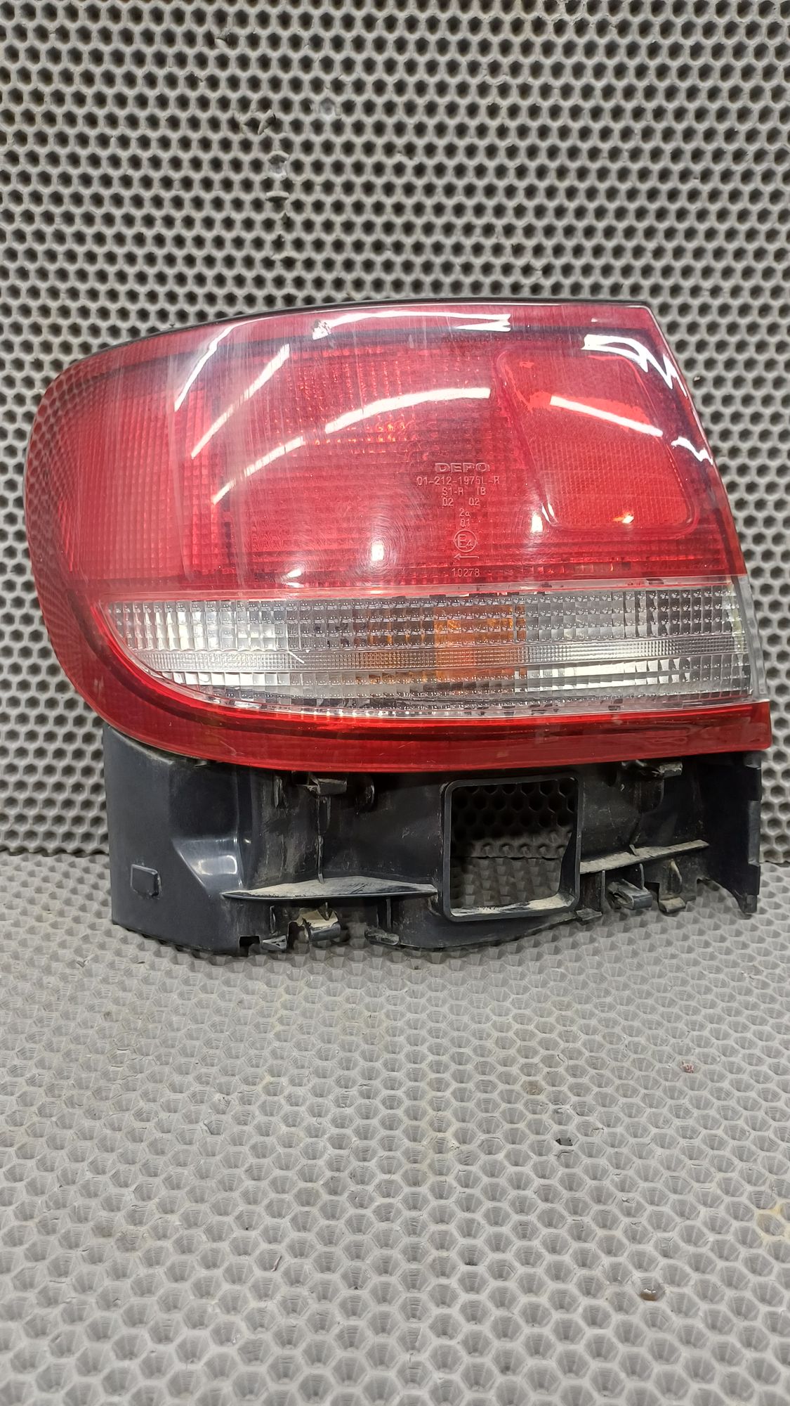 Б/У Фонарь задний левый на крыло Toyota CARINA E 6 дорест. 1992—1996 1994 Зеленый, 3490 рублей, Краснодар