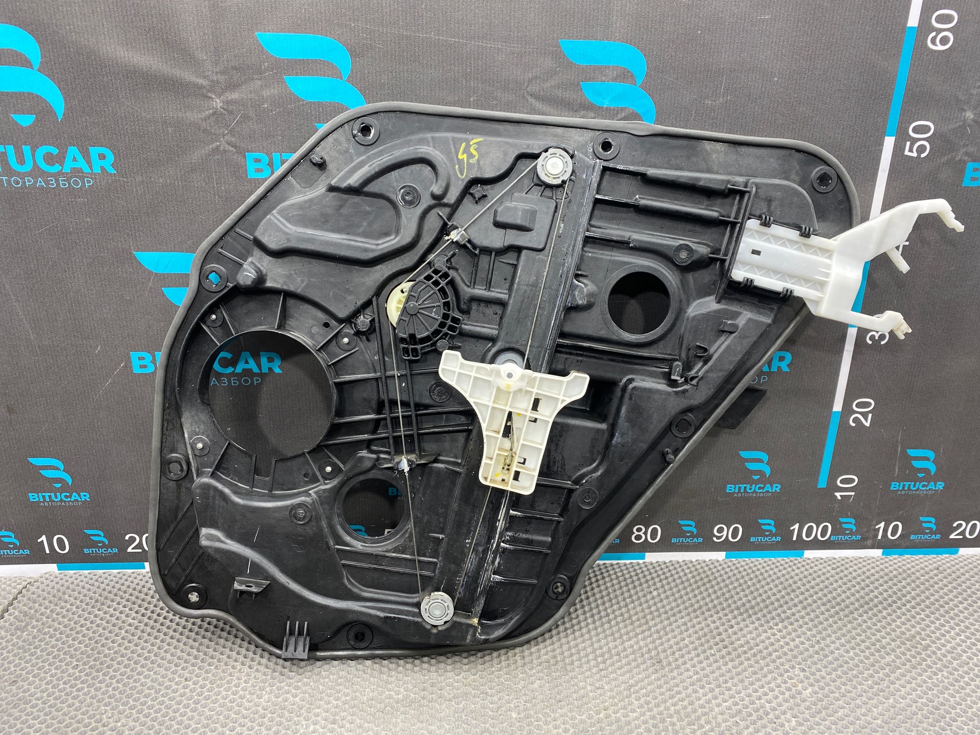 https://ycs.partsauto.market/partsauto-images/thmbs/userImages/c8f07ba63eb5b2f0f6006ea854bf8f7d/part/c7869b83-c556-4ff4-bfa0-a541f227a65a_1766316675178.jpg