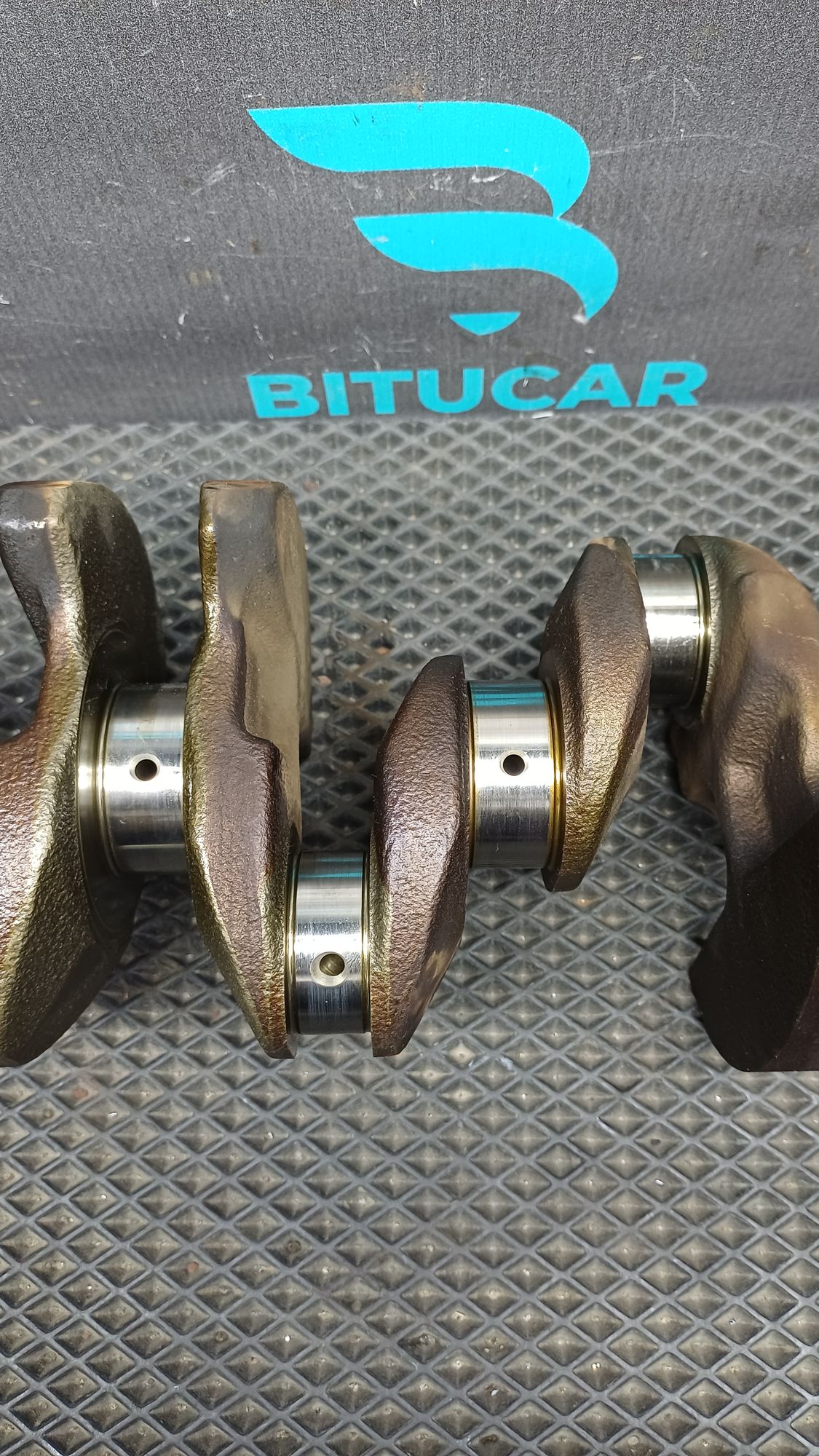 https://ycs.partsauto.market/partsauto-images/thmbs/userImages/c8f07ba63eb5b2f0f6006ea854bf8f7d/part/c7b65ef8-5f6d-436d-87cb-3d1f2657068b_1777192479216.jpg