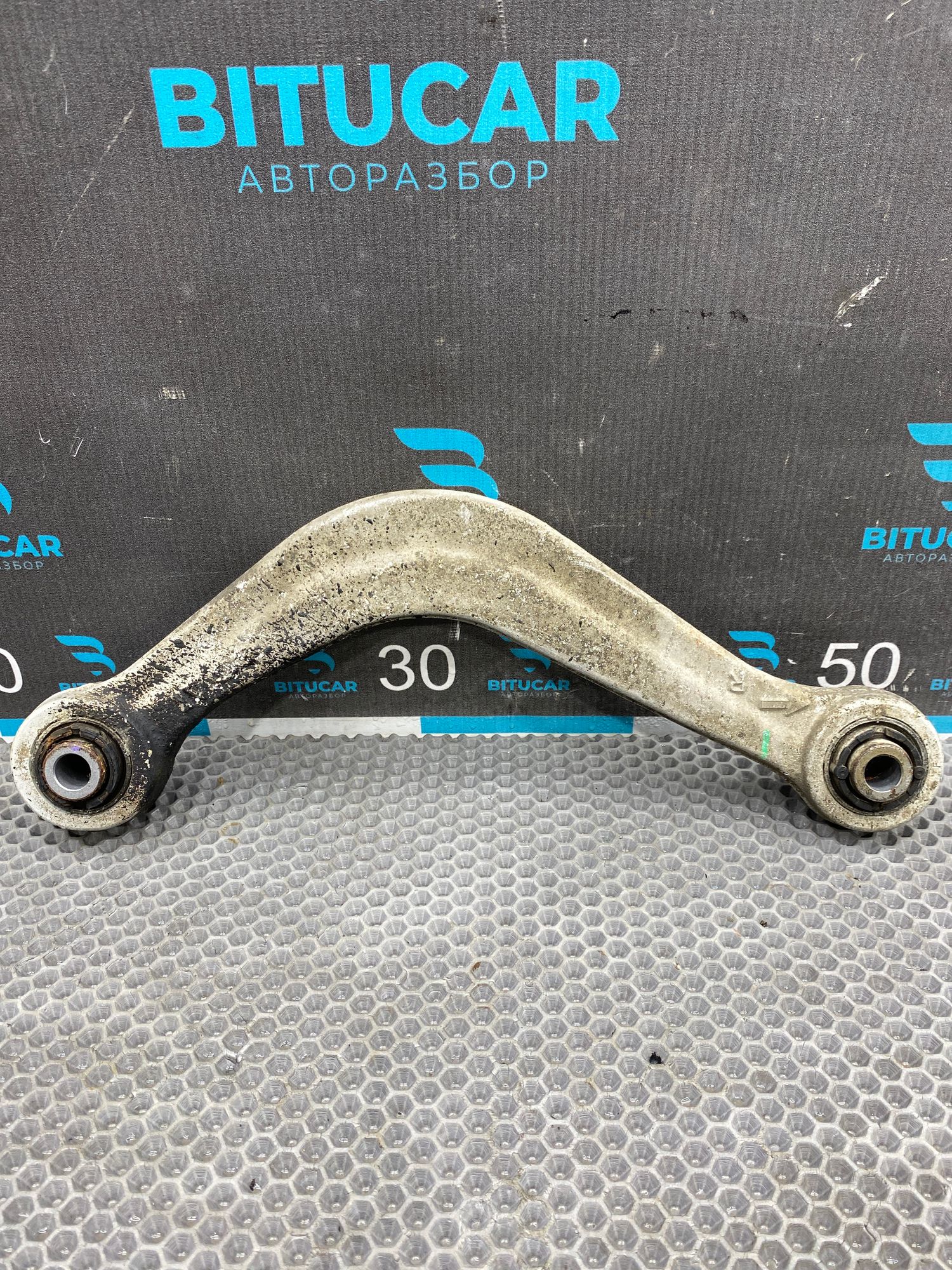 https://ycs.partsauto.market/partsauto-images/thmbs/userImages/c8f07ba63eb5b2f0f6006ea854bf8f7d/part/c7b88a25-de5e-4f4d-9d15-e080e3e7dd63_1775201407870.jpg