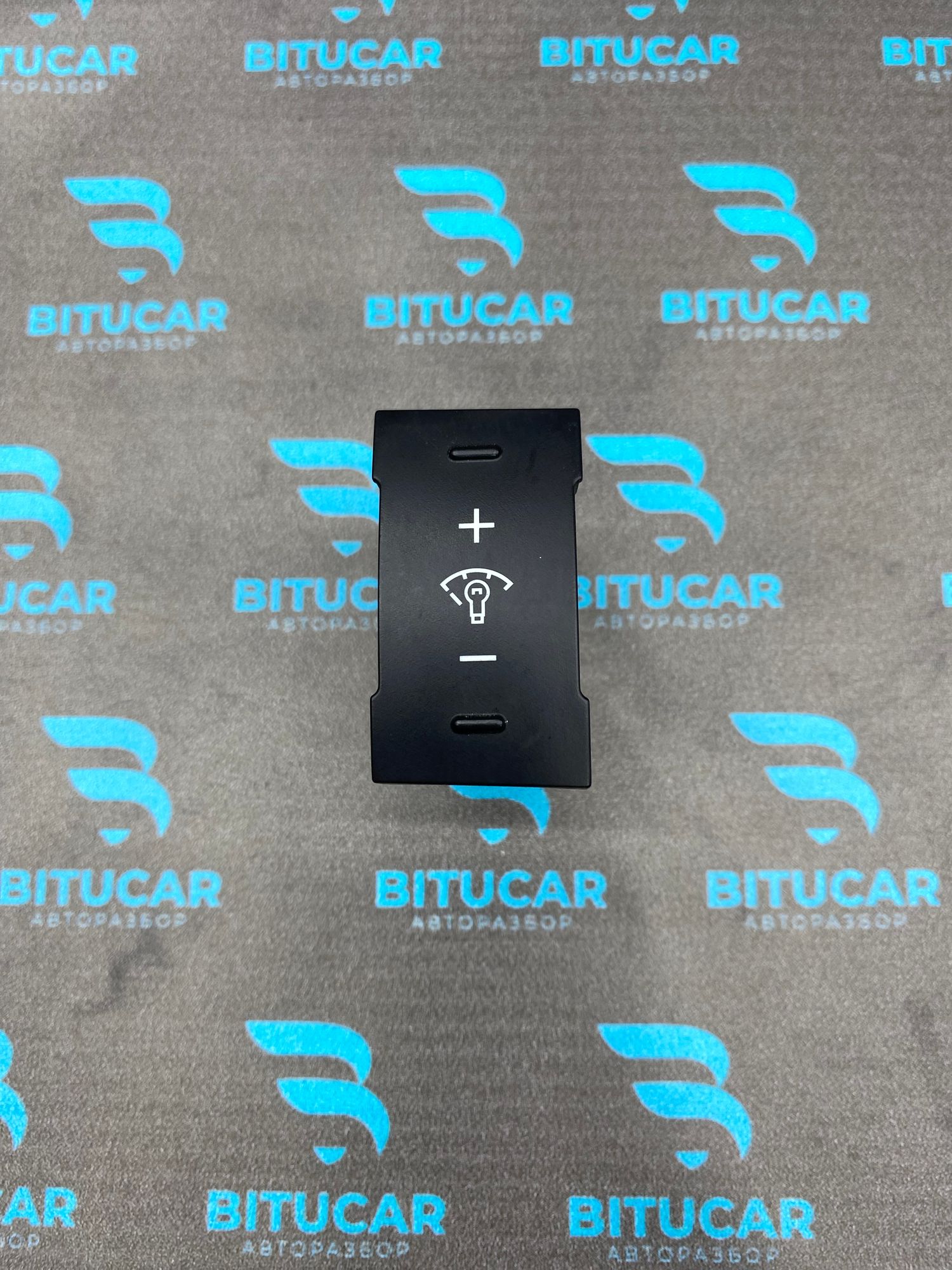 https://ycs.partsauto.market/partsauto-images/thmbs/userImages/c8f07ba63eb5b2f0f6006ea854bf8f7d/part/c7d57aef-96c3-4f35-9dff-c8a9ebdd2405_1770391082282.jpg