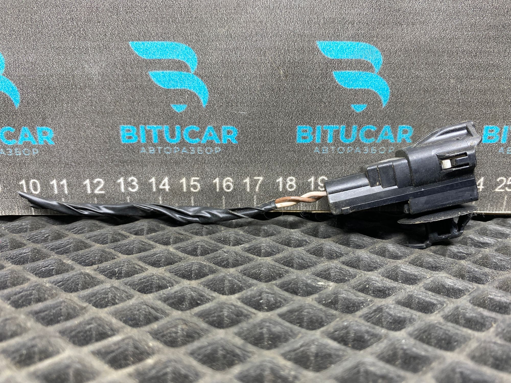 https://ycs.partsauto.market/partsauto-images/thmbs/userImages/c8f07ba63eb5b2f0f6006ea854bf8f7d/part/c9099384-d7ca-4389-a630-ec8f36d2ea85_1777477170054.jpg