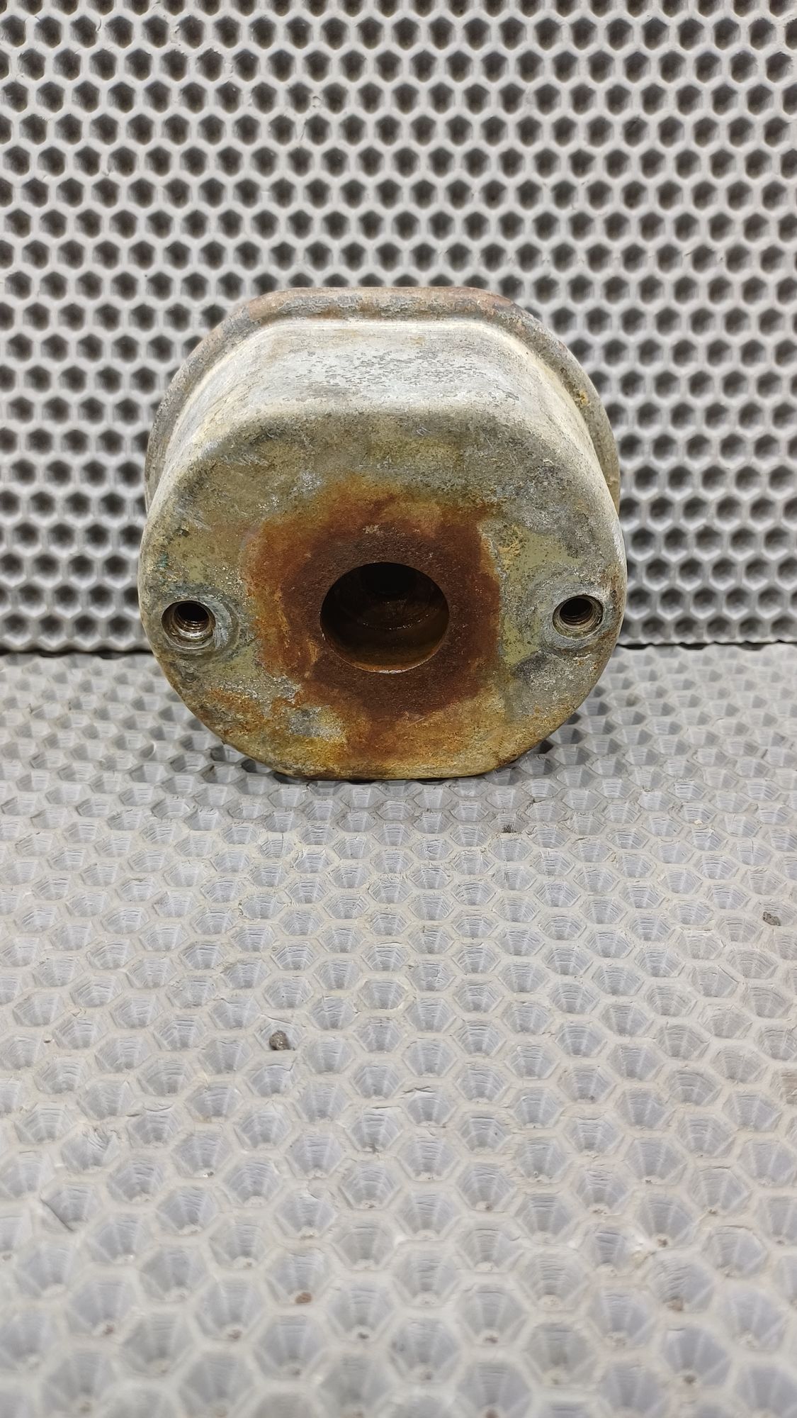 Б/У Подушка двигателя правая Volkswagen Transporter T4 4 дорест. 1990—2003 1993 синий, 1490 рублей, Краснодар