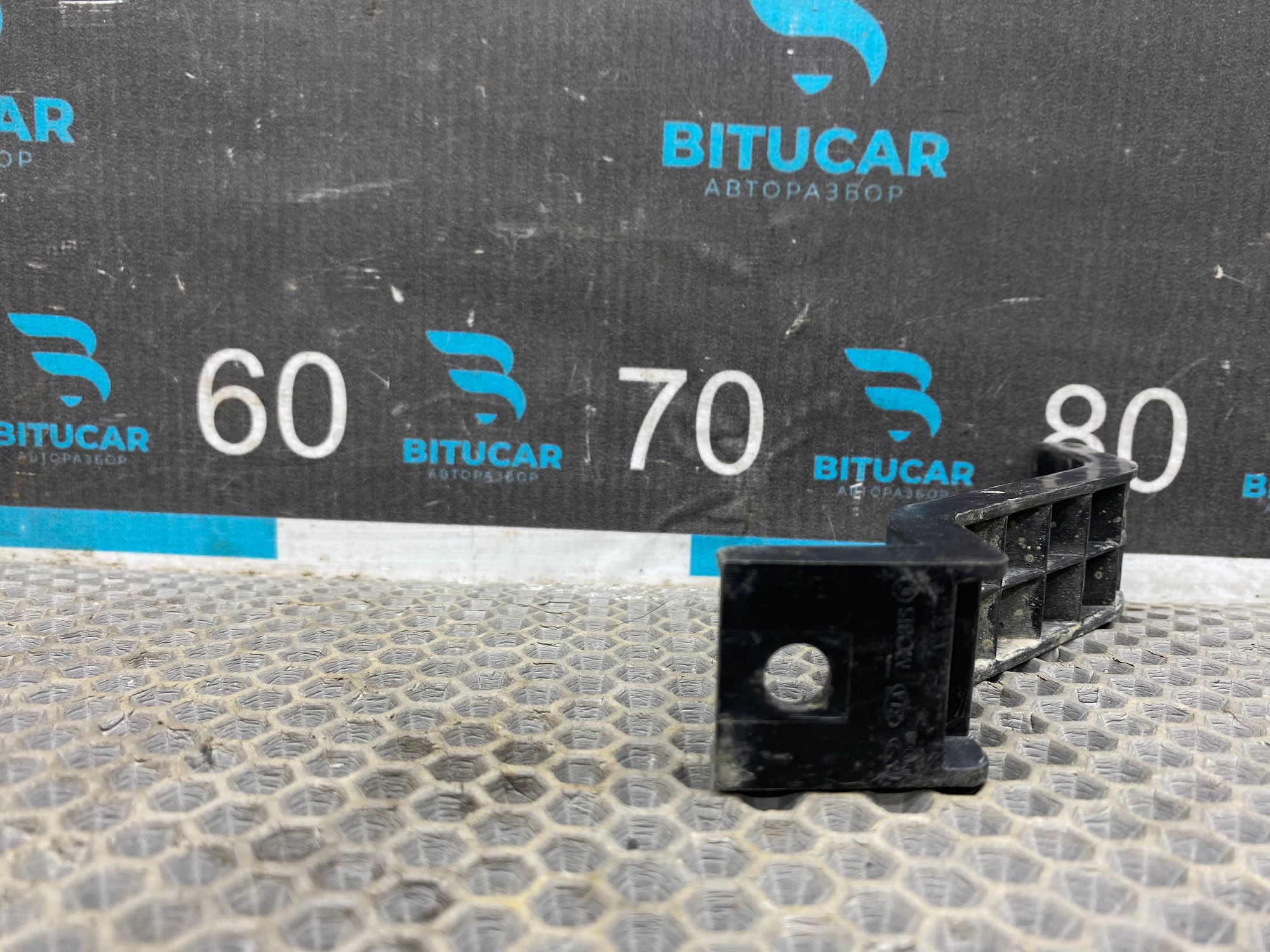 https://ycs.partsauto.market/partsauto-images/thmbs/userImages/c8f07ba63eb5b2f0f6006ea854bf8f7d/part/ca51ce31-7344-4e06-9a22-327dcbb331fa_1771922791011.jpg