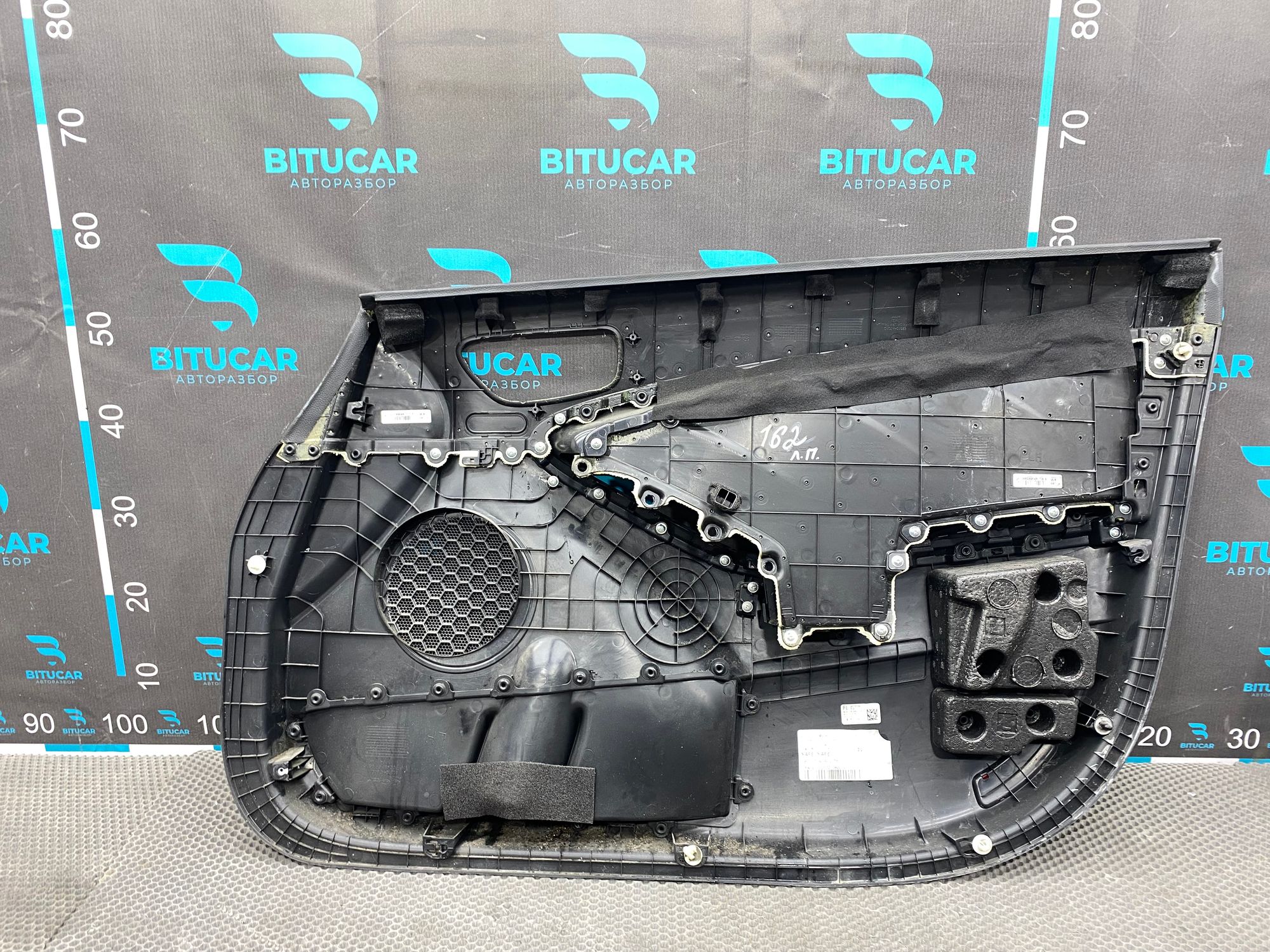 https://ycs.partsauto.market/partsauto-images/thmbs/userImages/c8f07ba63eb5b2f0f6006ea854bf8f7d/part/ca7d325d-0007-4ff8-9da9-0c0150f4ded3_1769440558211.jpg