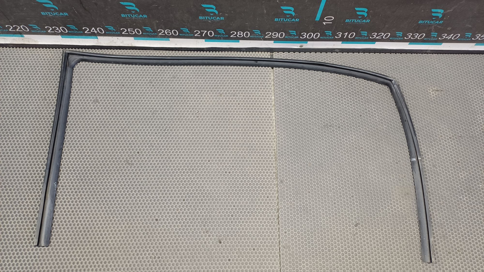 https://ycs.partsauto.market/partsauto-images/thmbs/userImages/c8f07ba63eb5b2f0f6006ea854bf8f7d/part/ca95cac7-2223-486f-8be0-97356aec3765_1777203159078.jpg