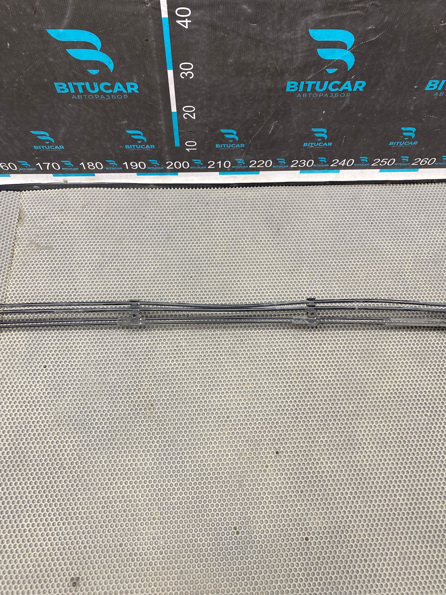 https://ycs.partsauto.market/partsauto-images/thmbs/userImages/c8f07ba63eb5b2f0f6006ea854bf8f7d/part/cab8bfef-7048-4b8c-80f1-6c20782a0272_1777371697214.jpg