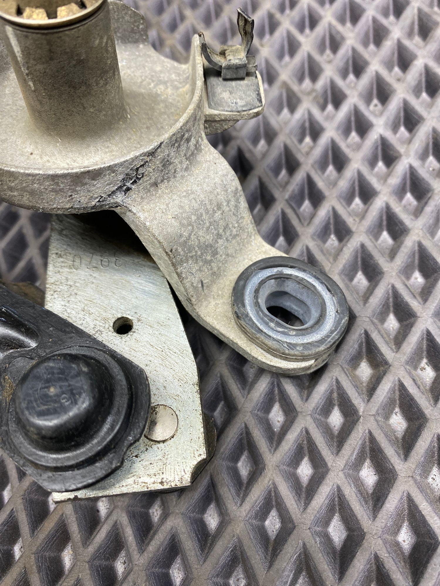 Б/У Трапеция стеклоочистителя Kia Rio 3 3 дорест. 2011—2015 2013, 1490 рублей, Краснодар