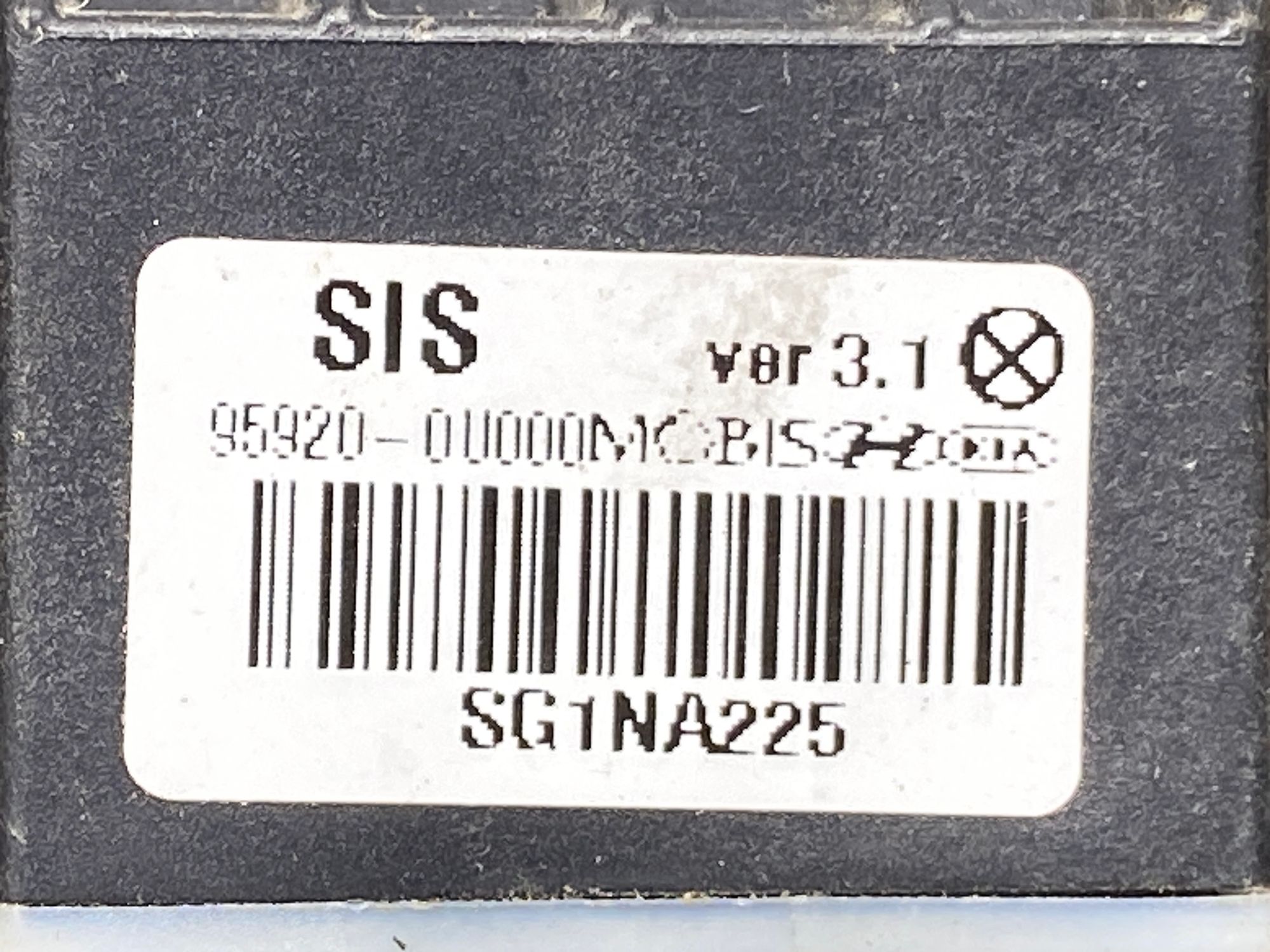 https://ycs.partsauto.market/partsauto-images/thmbs/userImages/c8f07ba63eb5b2f0f6006ea854bf8f7d/part/cb3a0a17-7087-44e2-a788-643c7826889e_1777468466563.jpg