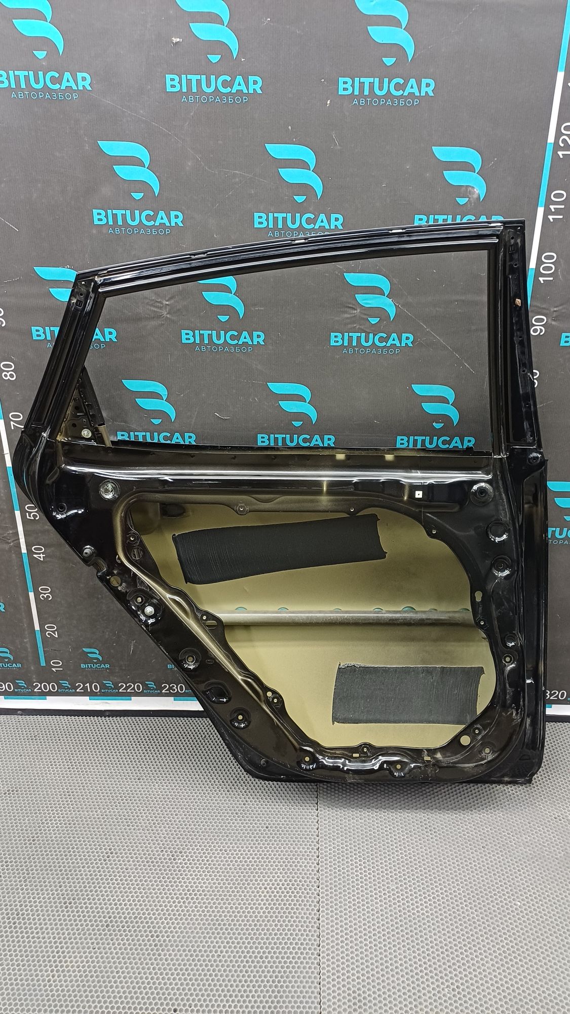 https://ycs.partsauto.market/partsauto-images/thmbs/userImages/c8f07ba63eb5b2f0f6006ea854bf8f7d/part/cb3cff4a-50f2-4d20-8a87-d467bc19a646_1775112798489.jpg