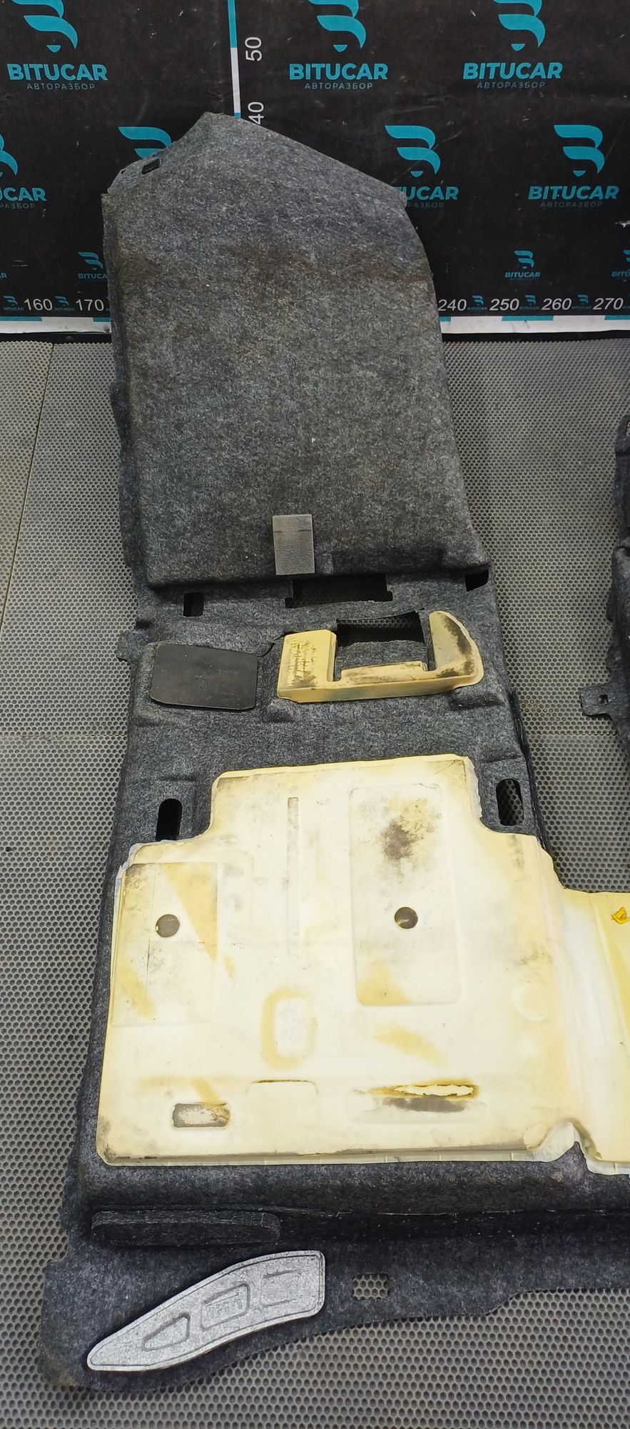 https://ycs.partsauto.market/partsauto-images/thmbs/userImages/c8f07ba63eb5b2f0f6006ea854bf8f7d/part/ccaa206f-58e4-4bbd-9ed9-326296c75a99_1777467670095.jpg
