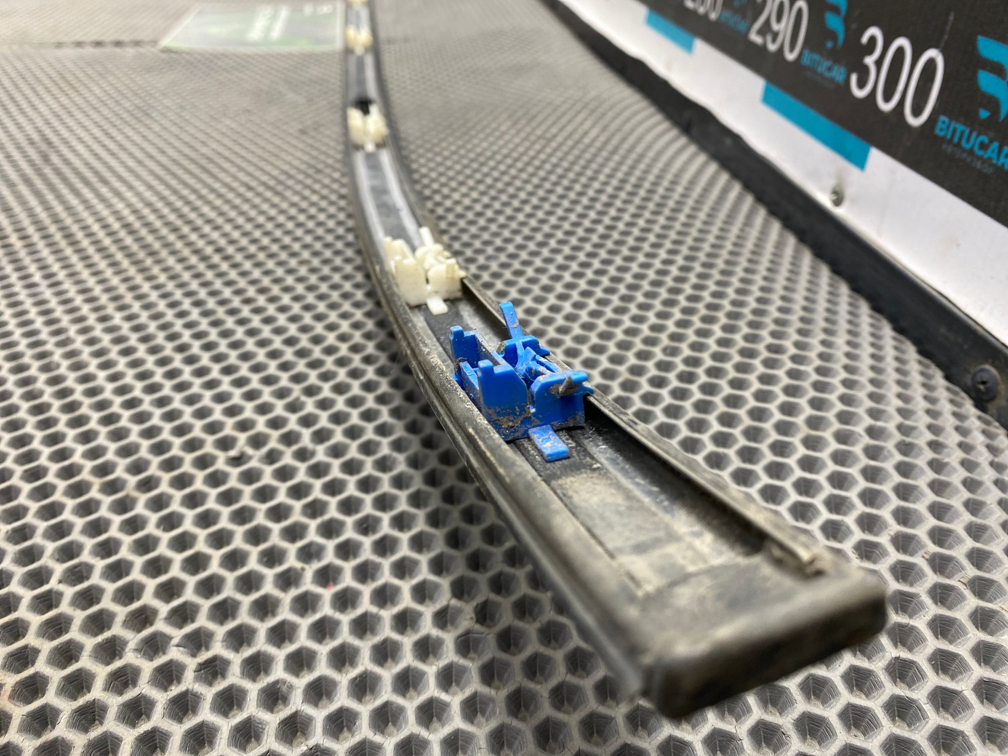 Б/У Молдинг крыши левый  Kia Optima 4 рест 2019г. 2.0L. G4ND АКПП, 1490 рублей, Краснодар