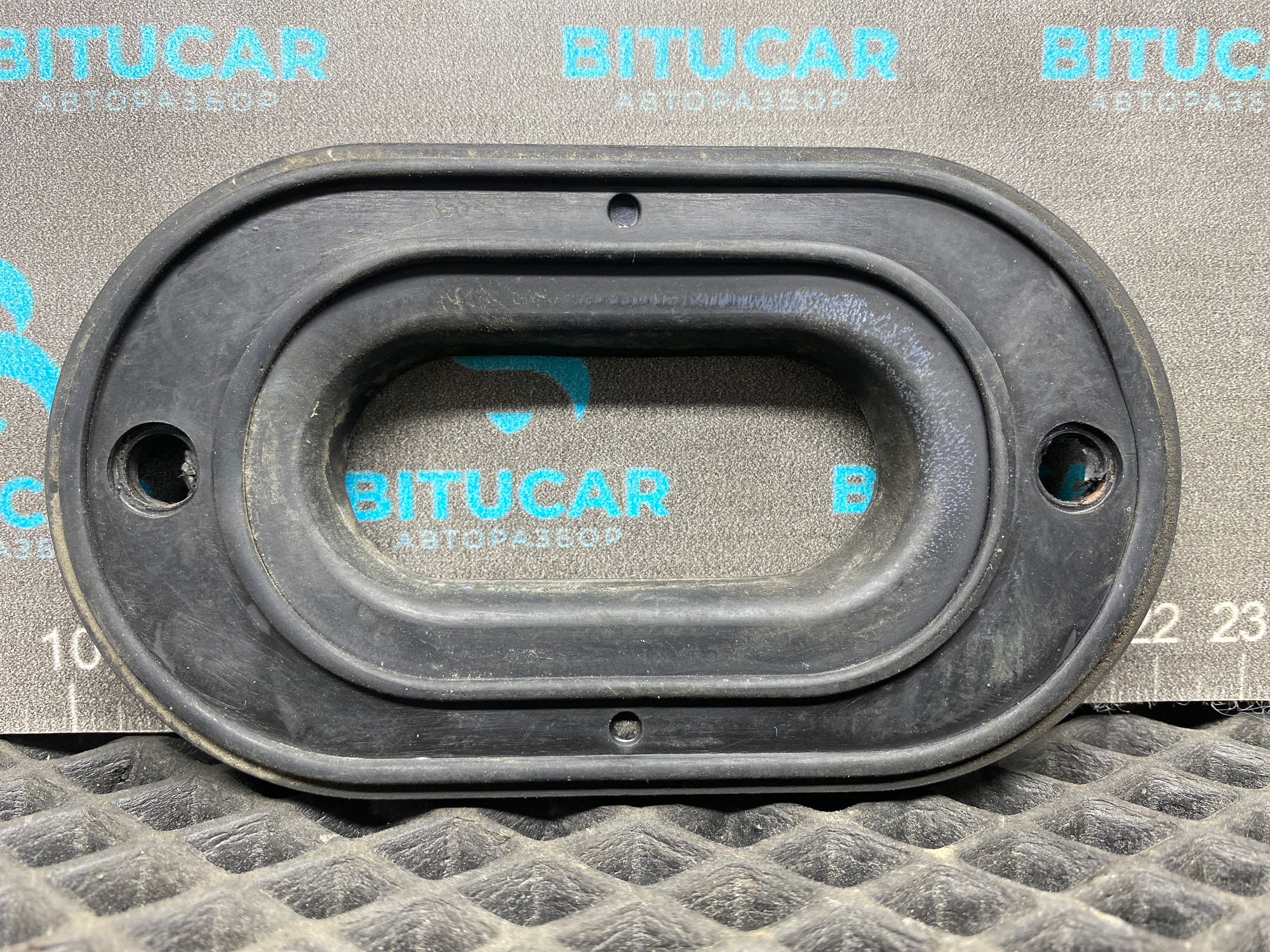 https://ycs.partsauto.market/partsauto-images/thmbs/userImages/c8f07ba63eb5b2f0f6006ea854bf8f7d/part/ccbf4326-98d8-447a-85e1-bc56ec099ca7_1777458612045.jpg