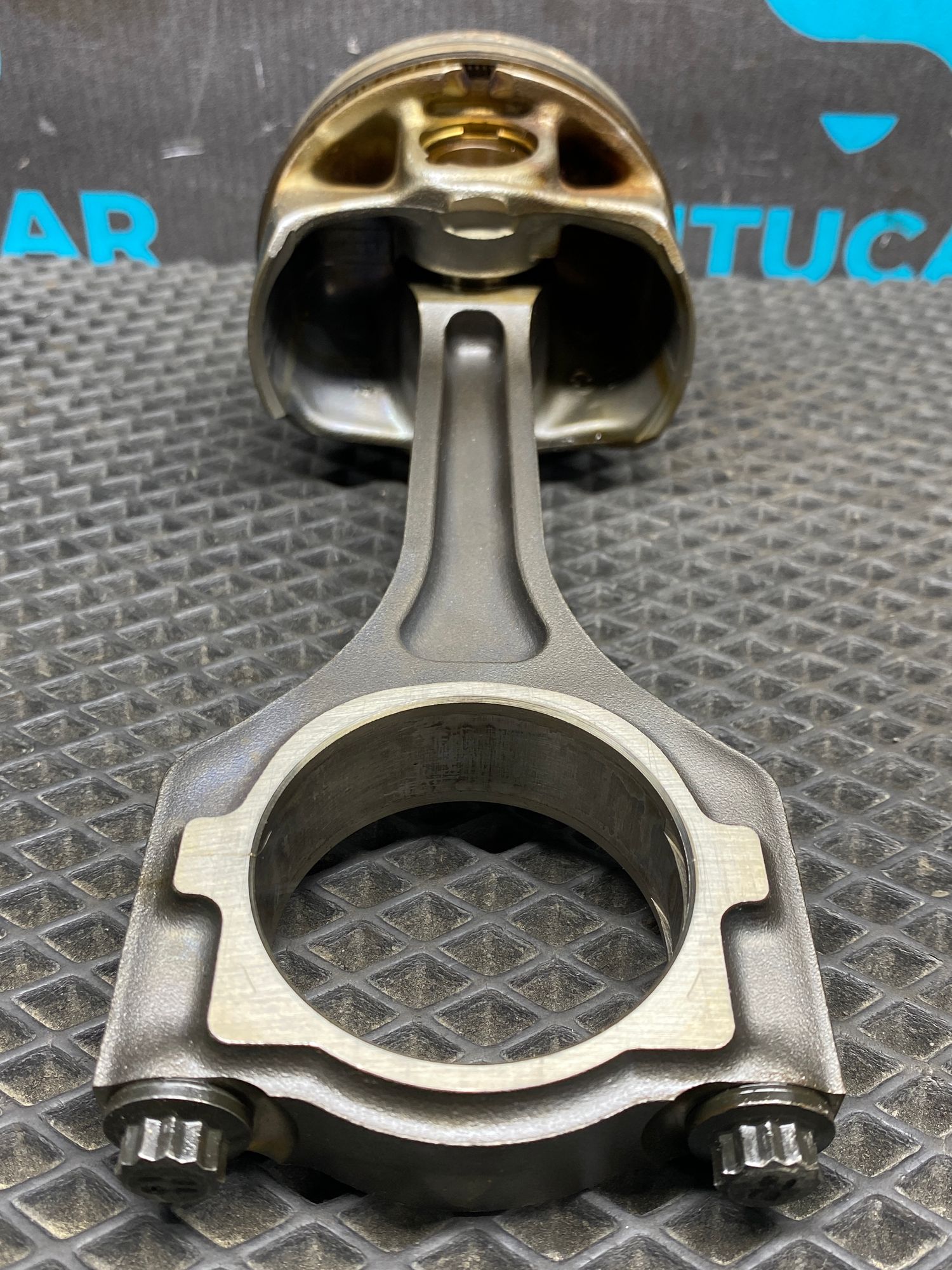https://ycs.partsauto.market/partsauto-images/thmbs/userImages/c8f07ba63eb5b2f0f6006ea854bf8f7d/part/cd06ad52-3e99-4e4d-b0aa-9d19ba12d4b0_1777203543363.jpg