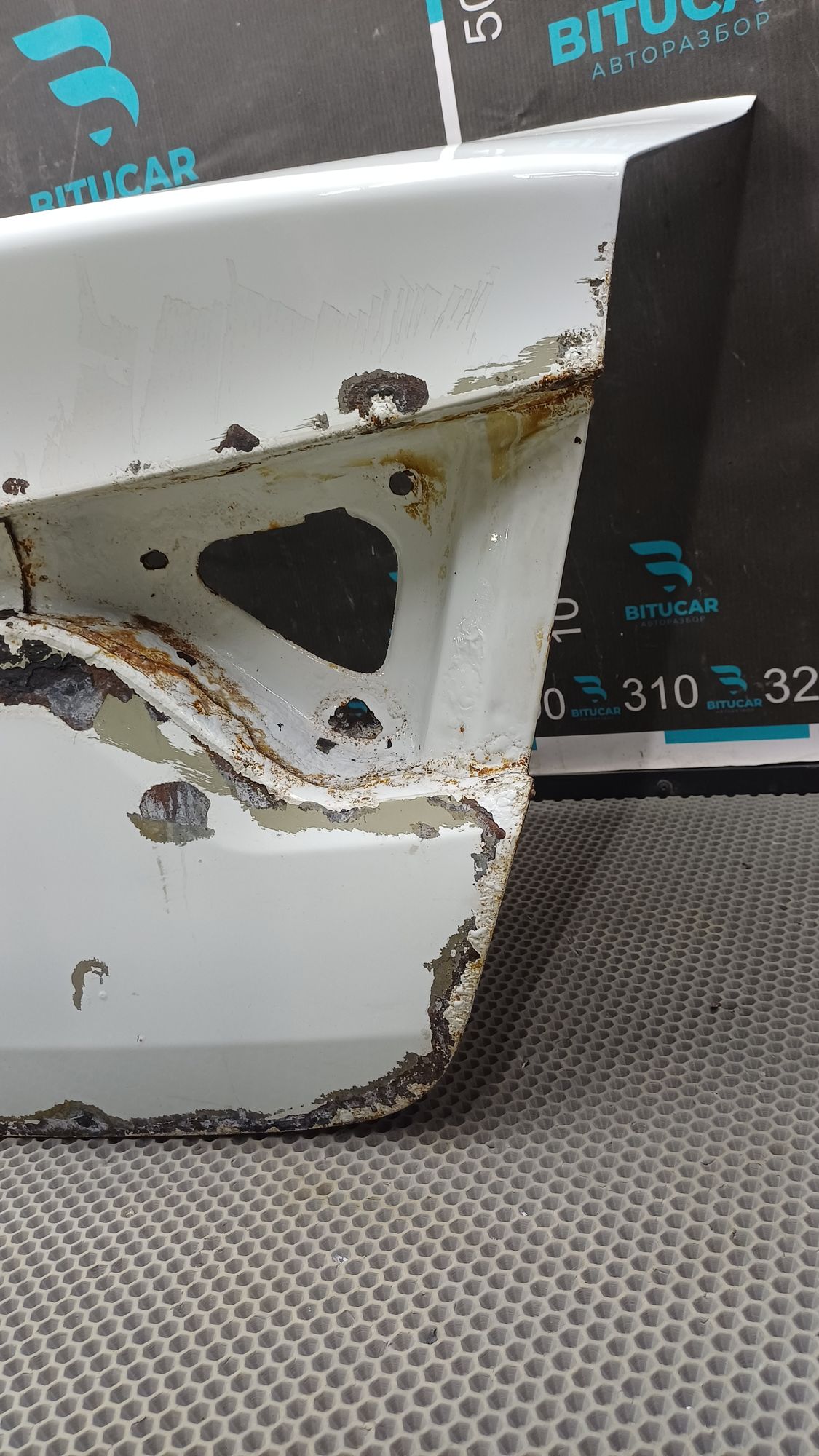 https://ycs.partsauto.market/partsauto-images/thmbs/userImages/c8f07ba63eb5b2f0f6006ea854bf8f7d/part/cd49b55f-8078-4187-bc54-7d2e1cbcbd3d_1776840984787.jpg