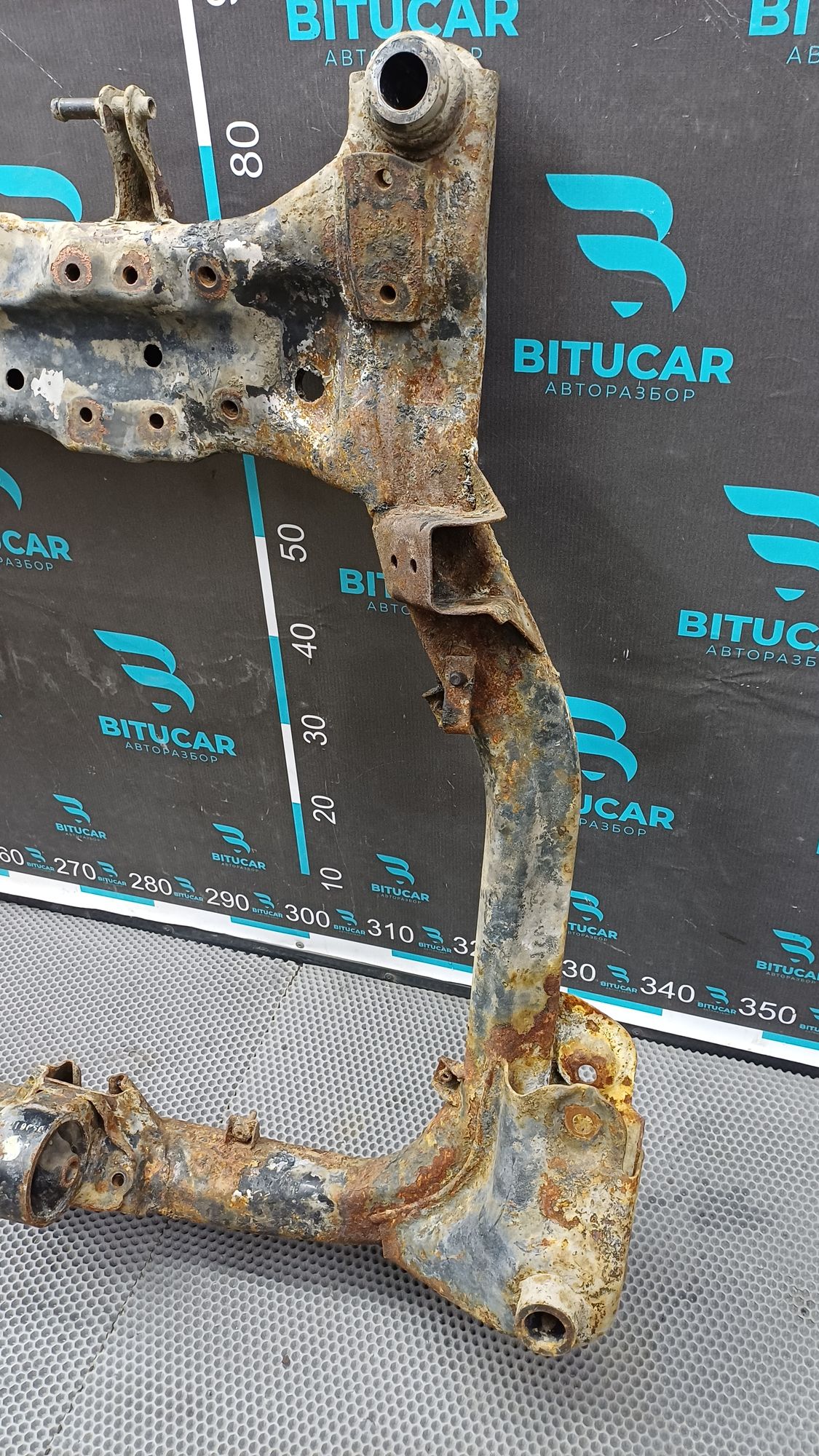 https://ycs.partsauto.market/partsauto-images/thmbs/userImages/c8f07ba63eb5b2f0f6006ea854bf8f7d/part/cd76f5a9-cadb-49d0-8ebf-670158418335_1774938321451.jpg
