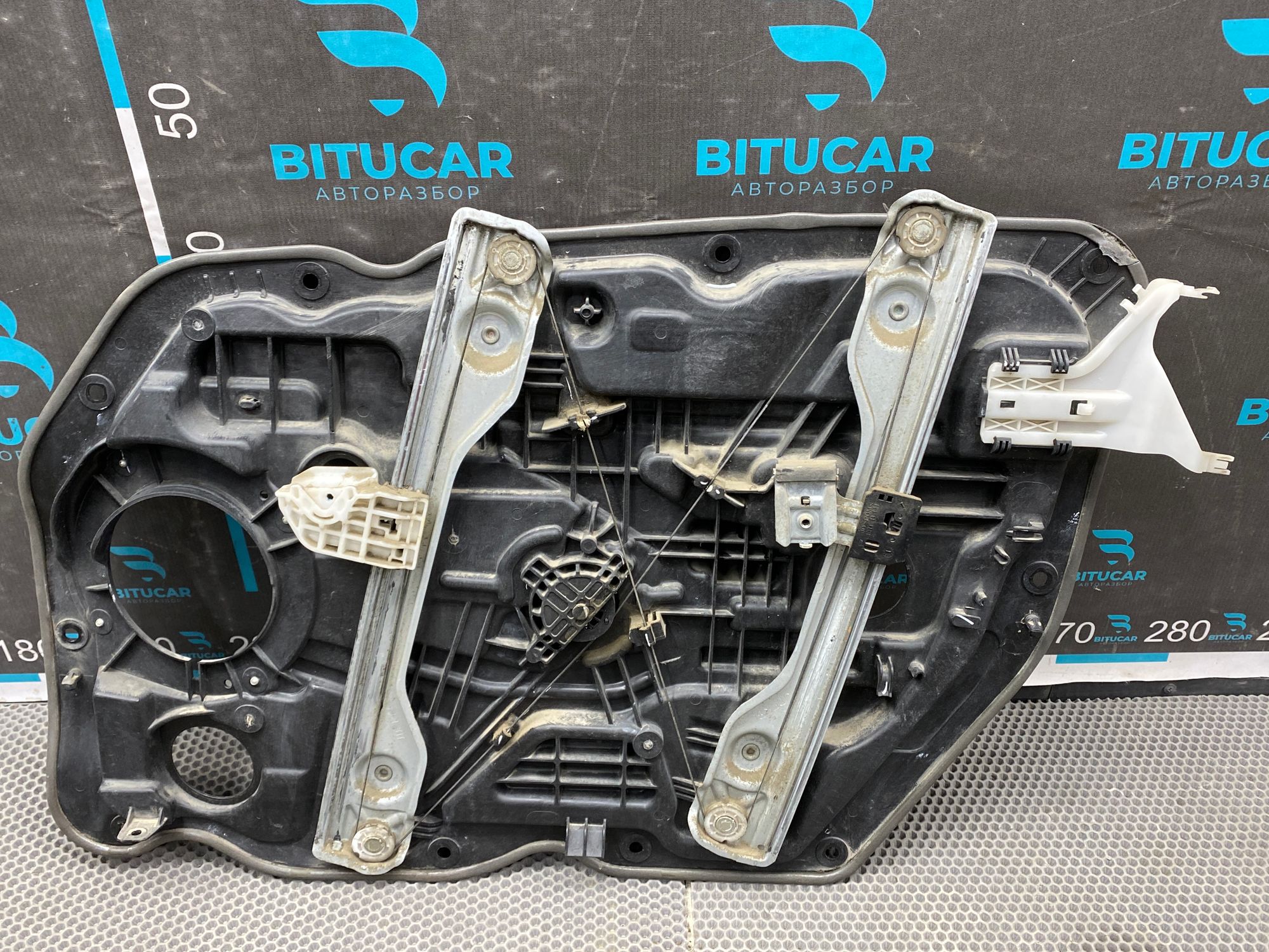 https://ycs.partsauto.market/partsauto-images/thmbs/userImages/c8f07ba63eb5b2f0f6006ea854bf8f7d/part/cdacd06a-6fe8-4dc7-a18c-cda4d811cb3b_1773930899267.jpg