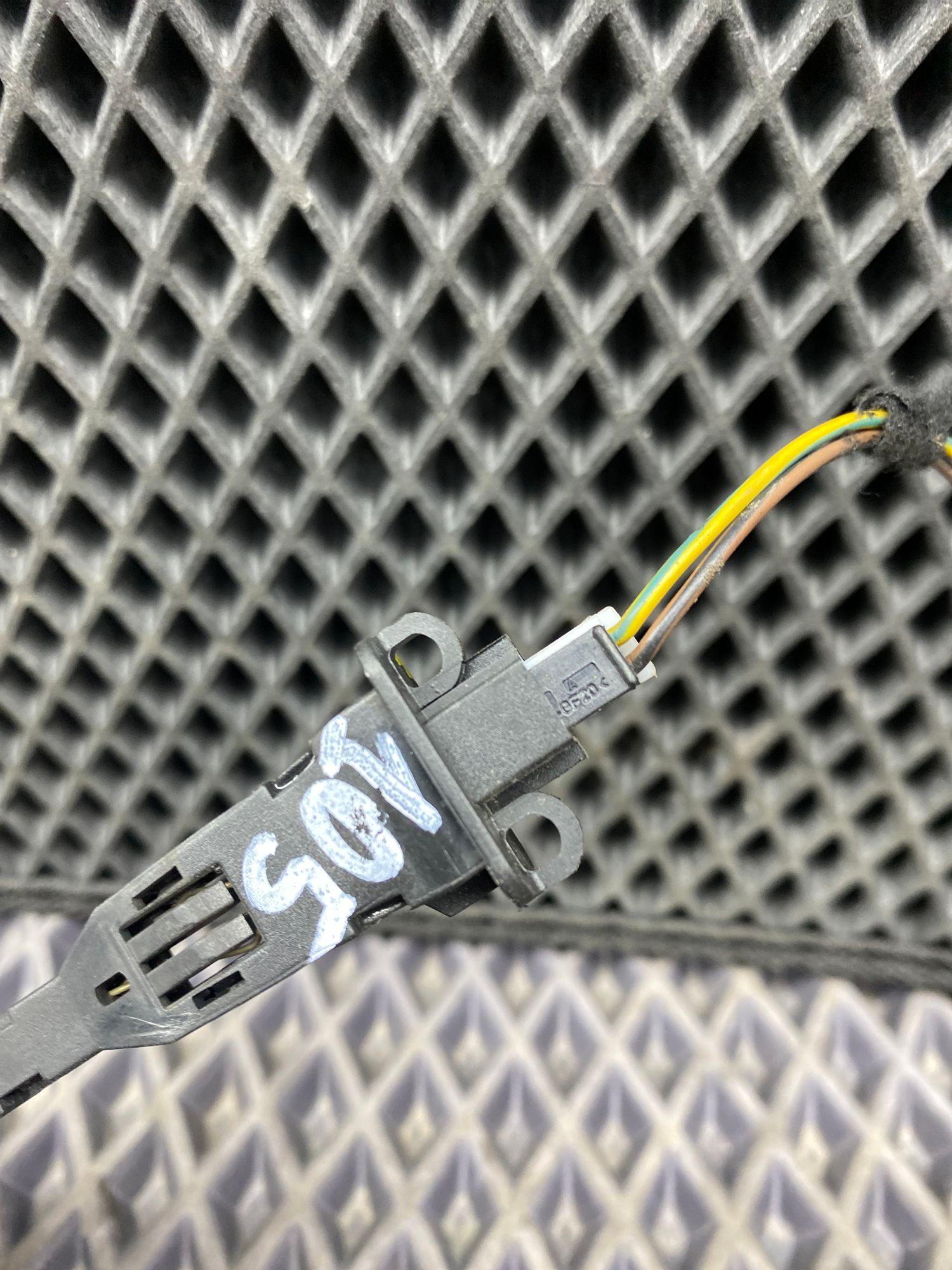 Б/У Датчик температуры воздуха в салоне BMW 7-Series 4 дорест. 2001—2005 2003 Черный, 990 рублей, Краснодар