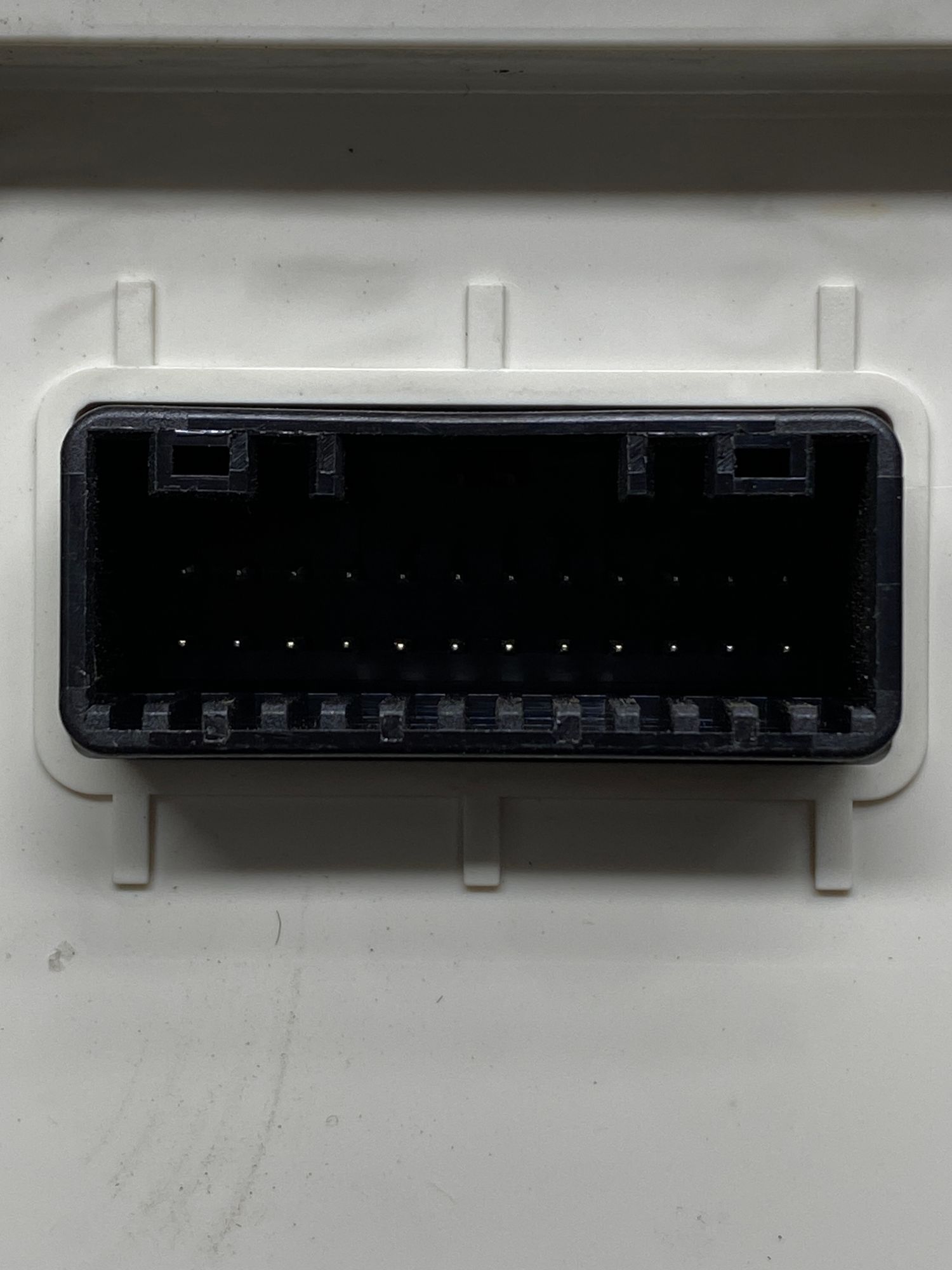 https://ycs.partsauto.market/partsauto-images/thmbs/userImages/c8f07ba63eb5b2f0f6006ea854bf8f7d/part/ceb84124-f794-4d07-9170-a52e09b6365a_1777621819707.jpg