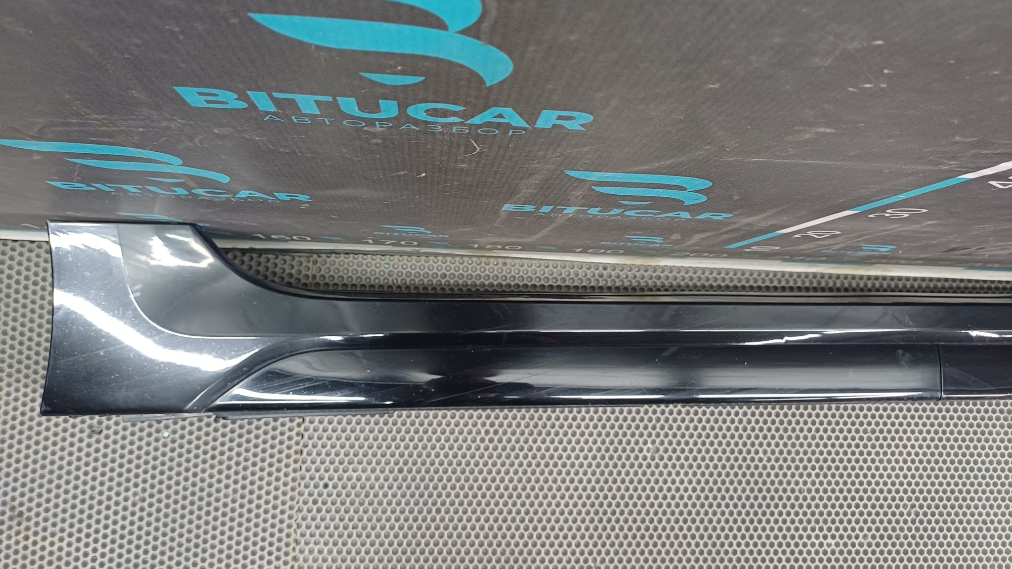 https://ycs.partsauto.market/partsauto-images/thmbs/userImages/c8f07ba63eb5b2f0f6006ea854bf8f7d/part/cf31b61d-8dee-4cf0-86ad-f46abb2a6498_1777460416183.jpg