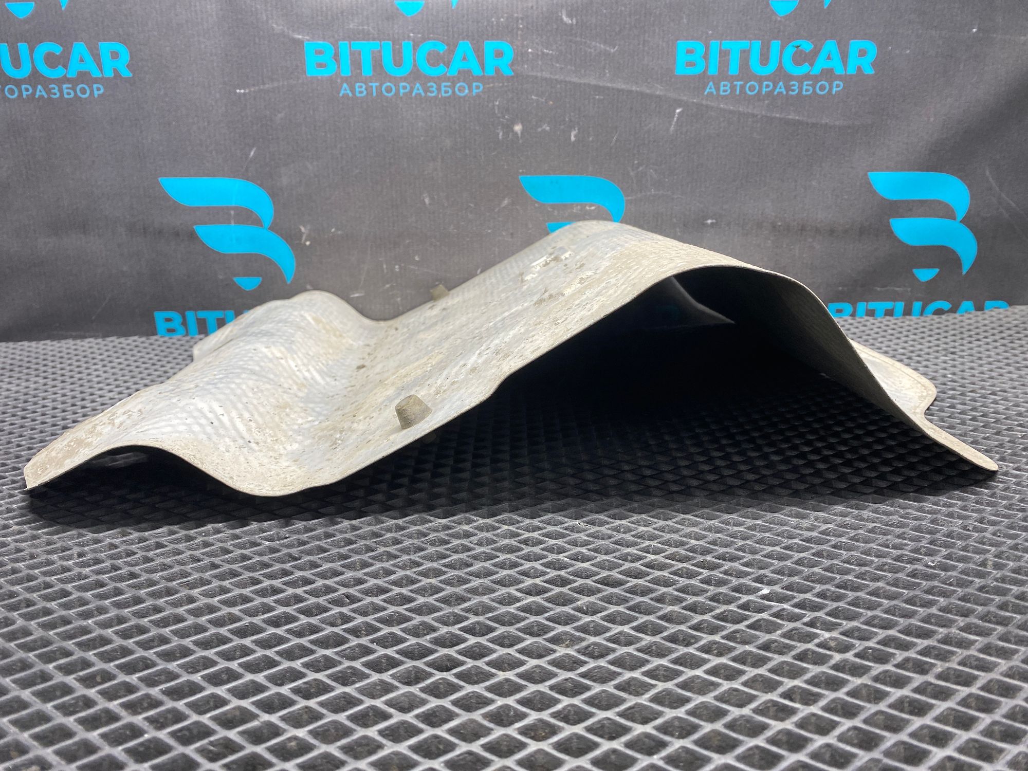 https://ycs.partsauto.market/partsauto-images/thmbs/userImages/c8f07ba63eb5b2f0f6006ea854bf8f7d/part/cf683939-1d1d-4667-98d0-f7f9dac76614_1777465816464.jpg