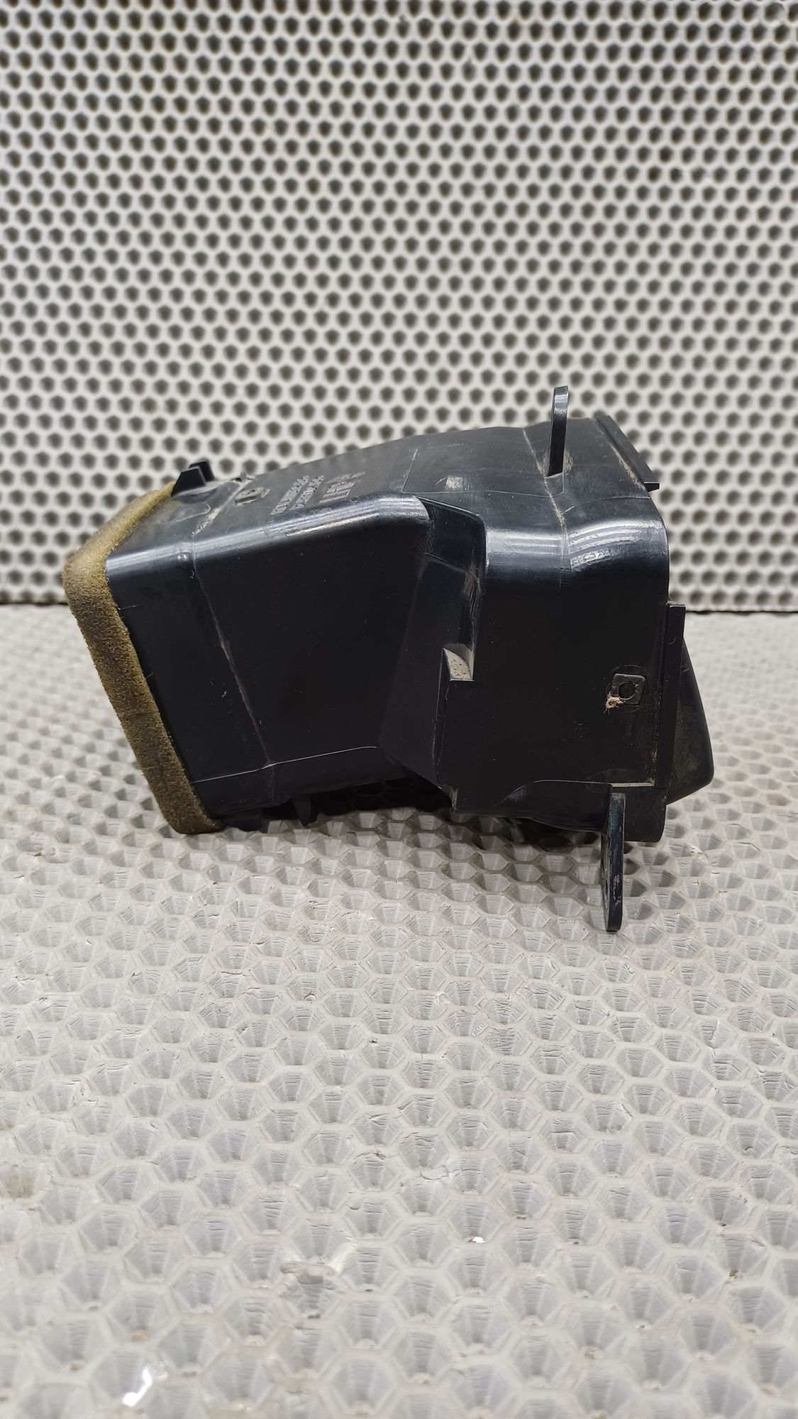 Б/У Дефлектор обдува салона левый Toyota CARINA E 6 дорест. 1992—1996 1994 Зеленый, 790 рублей, Краснодар