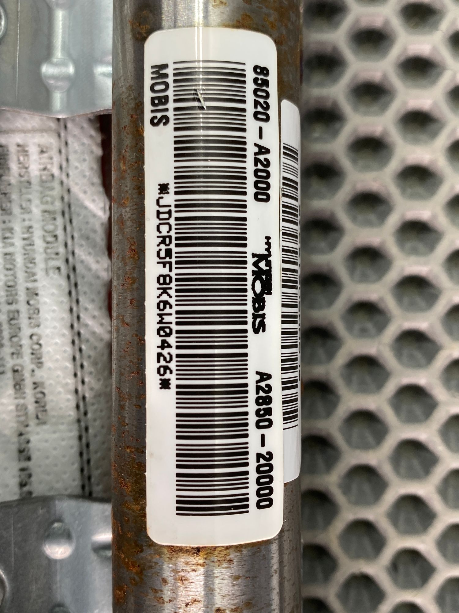 https://ycs.partsauto.market/partsauto-images/thmbs/userImages/c8f07ba63eb5b2f0f6006ea854bf8f7d/part/d207a393-a401-41b6-ab5a-c433a38bc2e7_1777544929047.jpg