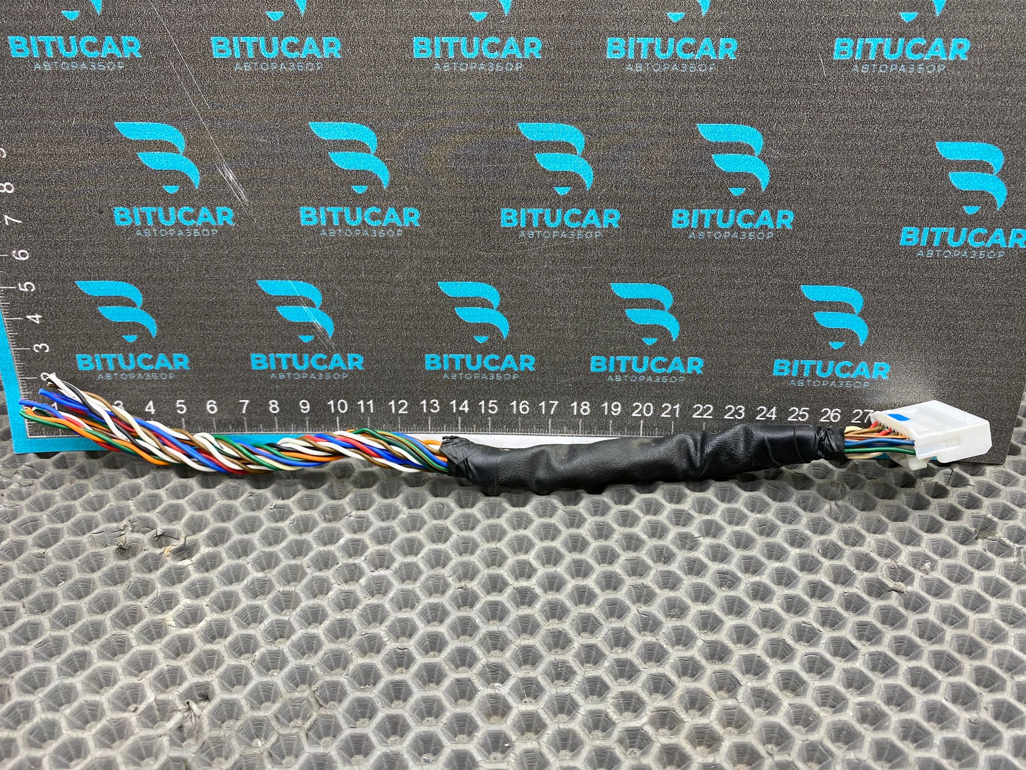 https://ycs.partsauto.market/partsauto-images/thmbs/userImages/c8f07ba63eb5b2f0f6006ea854bf8f7d/part/d28214ef-4732-4be6-aa3c-1a7f618ba347_1777808295088.jpg