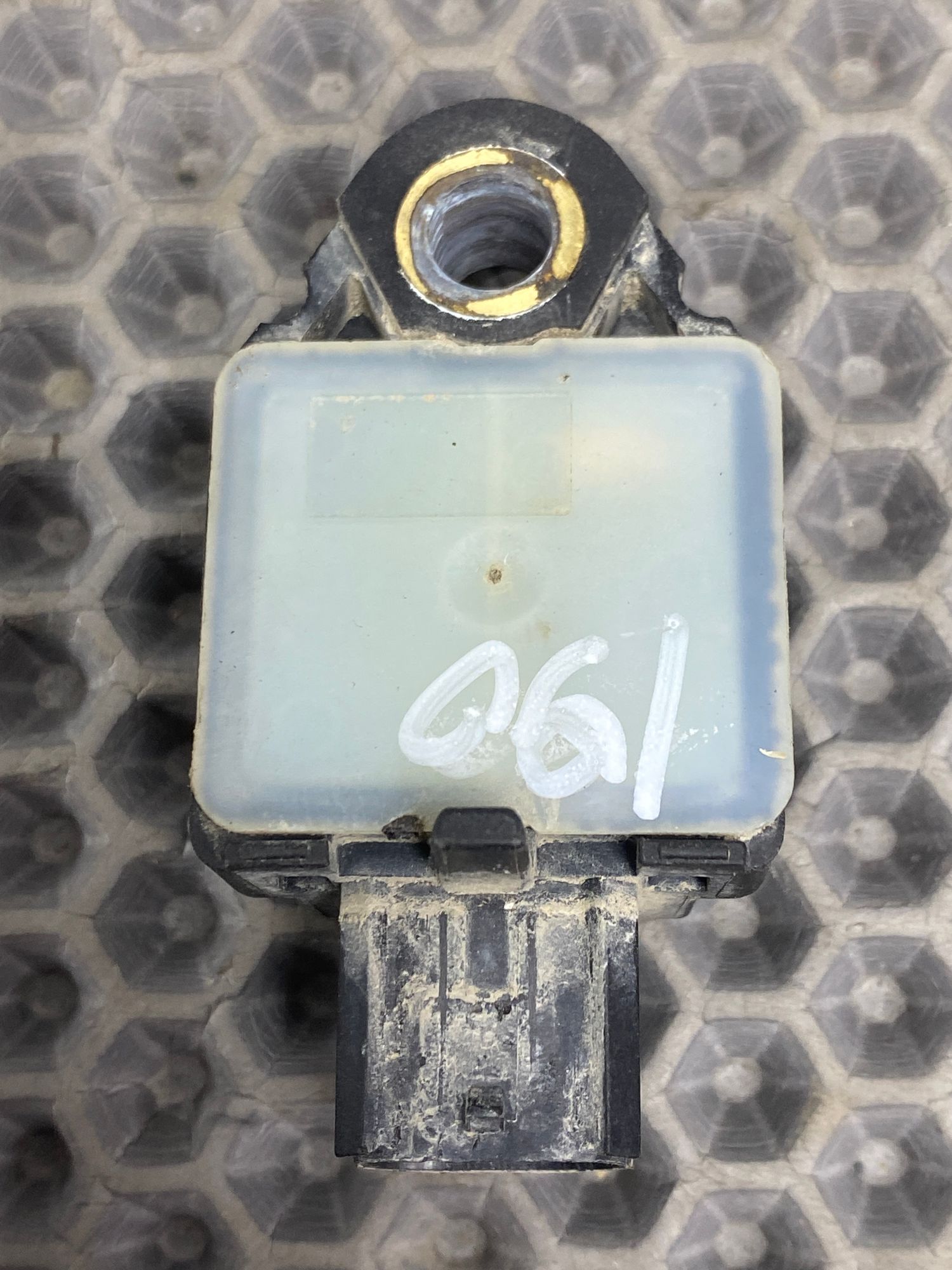 Б/У Датчик удара AIRBAG Kia Ceed 2 JD (G4FG) 1.6L AT 2013 Хэтчбек, 990 рублей, Краснодар