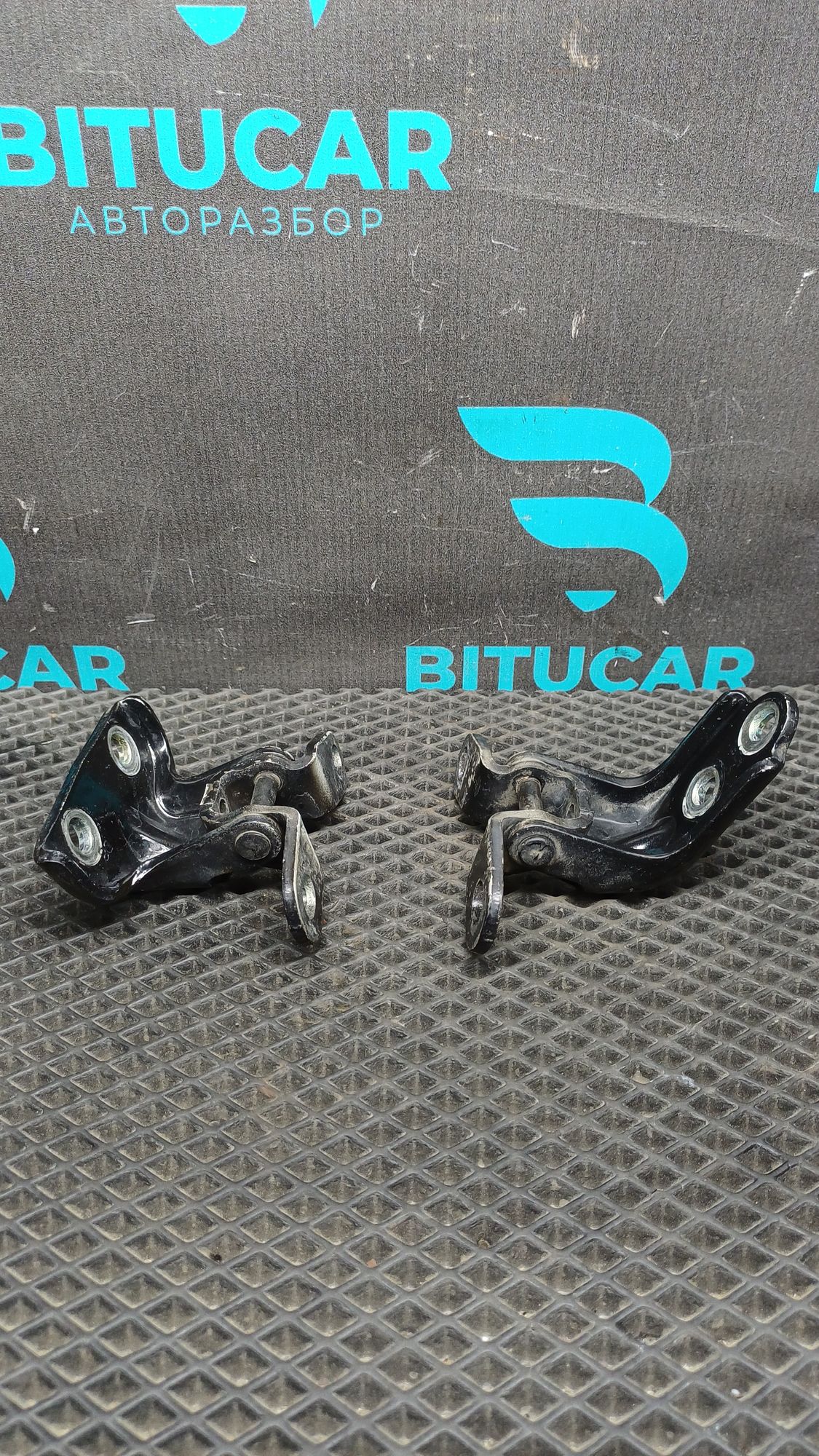 https://ycs.partsauto.market/partsauto-images/thmbs/userImages/c8f07ba63eb5b2f0f6006ea854bf8f7d/part/d52551ba-0998-4250-9f05-bab546e2dc78_1777124869433.jpg
