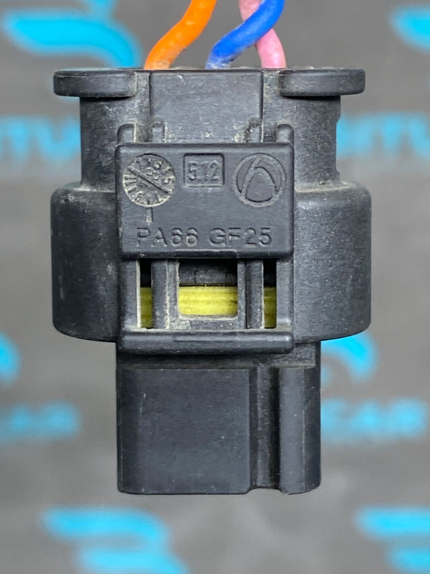 https://ycs.partsauto.market/partsauto-images/thmbs/userImages/c8f07ba63eb5b2f0f6006ea854bf8f7d/part/d6bd180c-cb9b-4fa8-a339-f32772f8c749_1777361091527.jpg