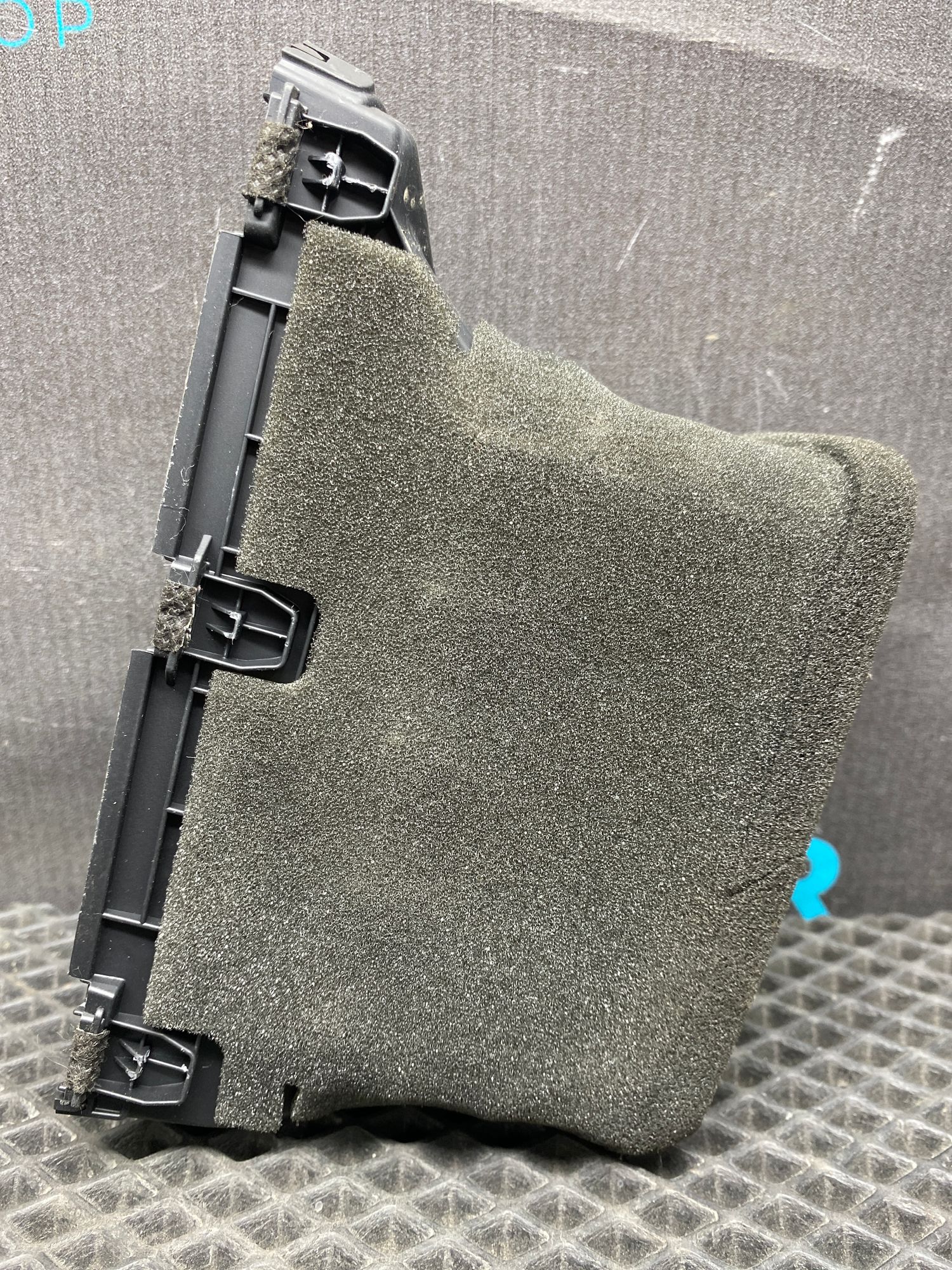 Б/У Дефлектор обдува салона центральный  Kia Rio 4 (G4FG) 1.6L AT 2021, 990 рублей, Краснодар