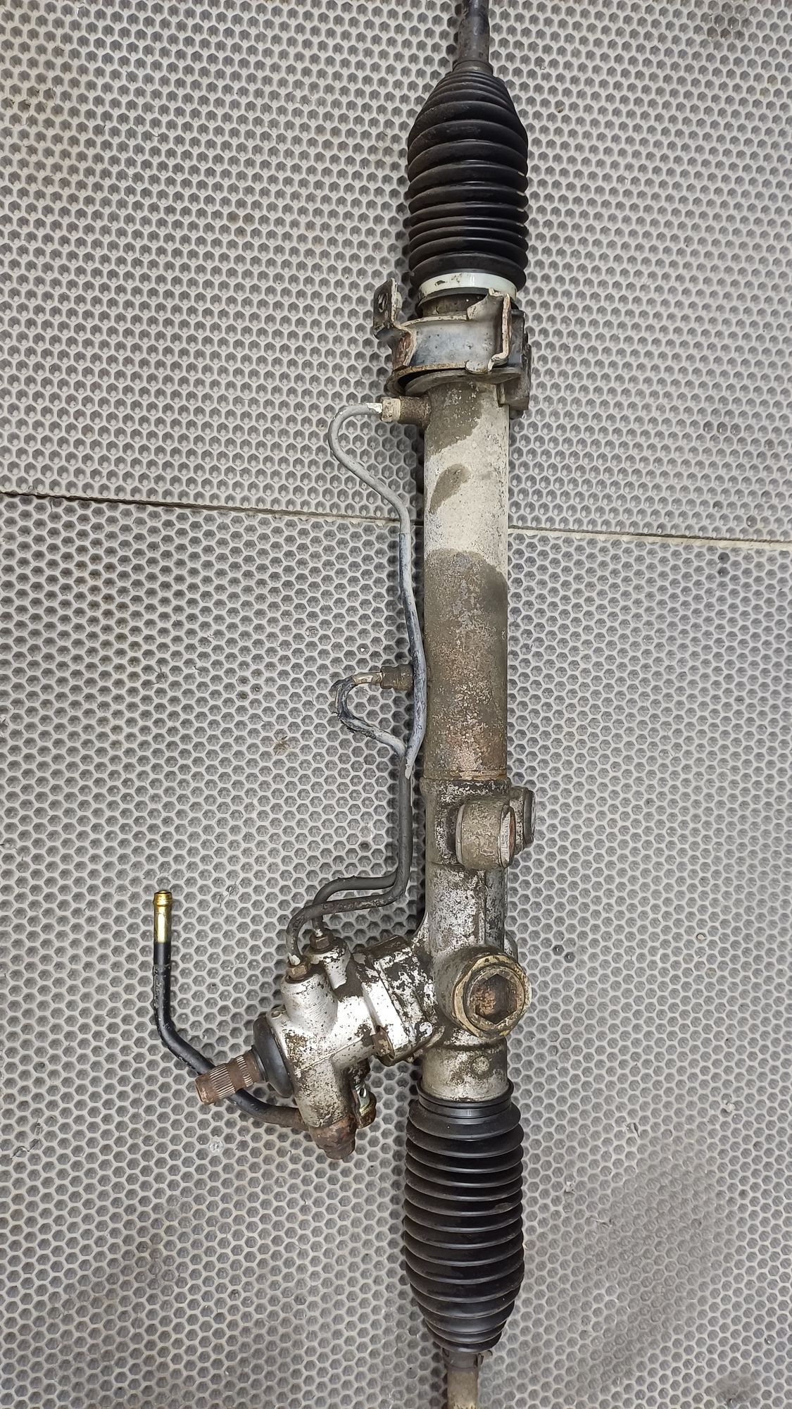 https://ycs.partsauto.market/partsauto-images/thmbs/userImages/c8f07ba63eb5b2f0f6006ea854bf8f7d/part/d85b2c39-006b-4f2a-a2a6-df28289bbf19_1775039985631.jpg