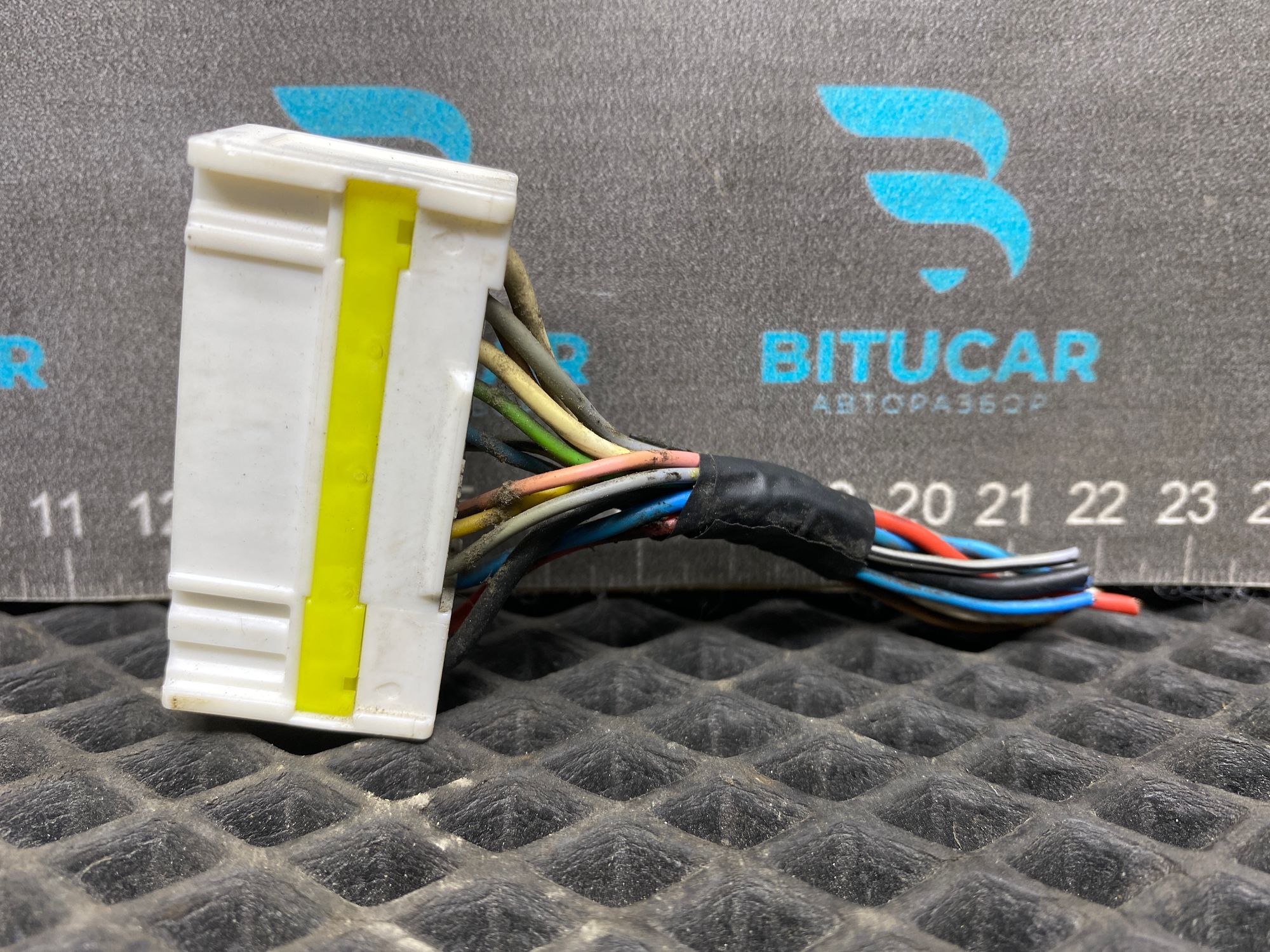 https://ycs.partsauto.market/partsauto-images/thmbs/userImages/c8f07ba63eb5b2f0f6006ea854bf8f7d/part/d896ff0c-90e5-424c-87c5-fb456930971b_1777461070775.jpg
