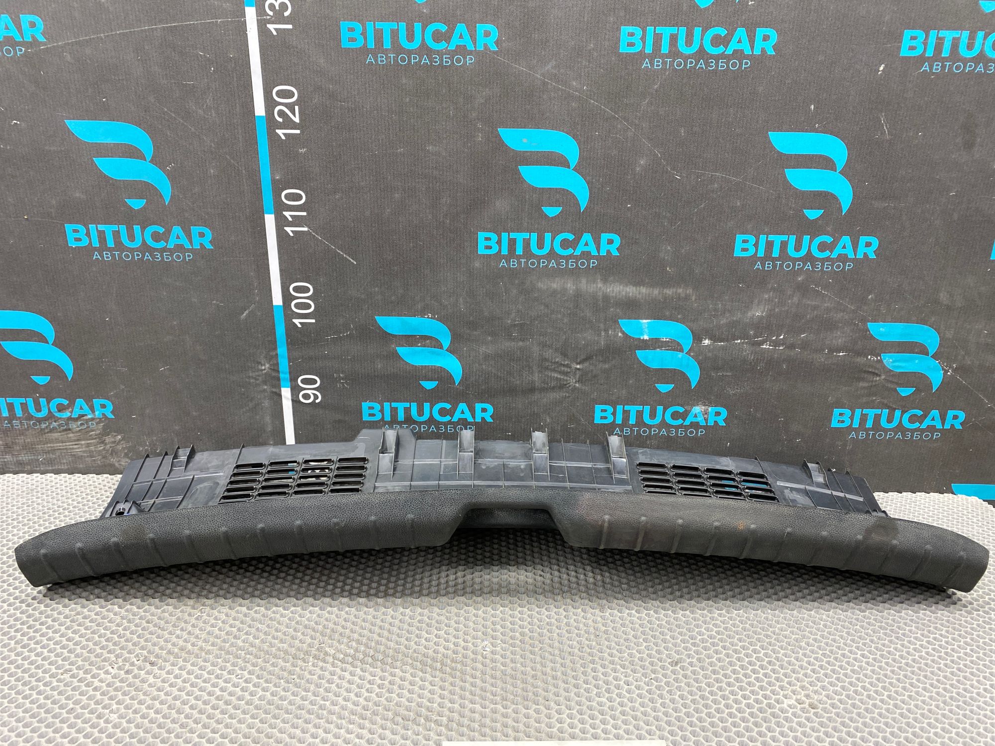 https://ycs.partsauto.market/partsauto-images/thmbs/userImages/c8f07ba63eb5b2f0f6006ea854bf8f7d/part/d8af27ff-8836-4fdb-b285-762290e26154_1777015262190.jpg