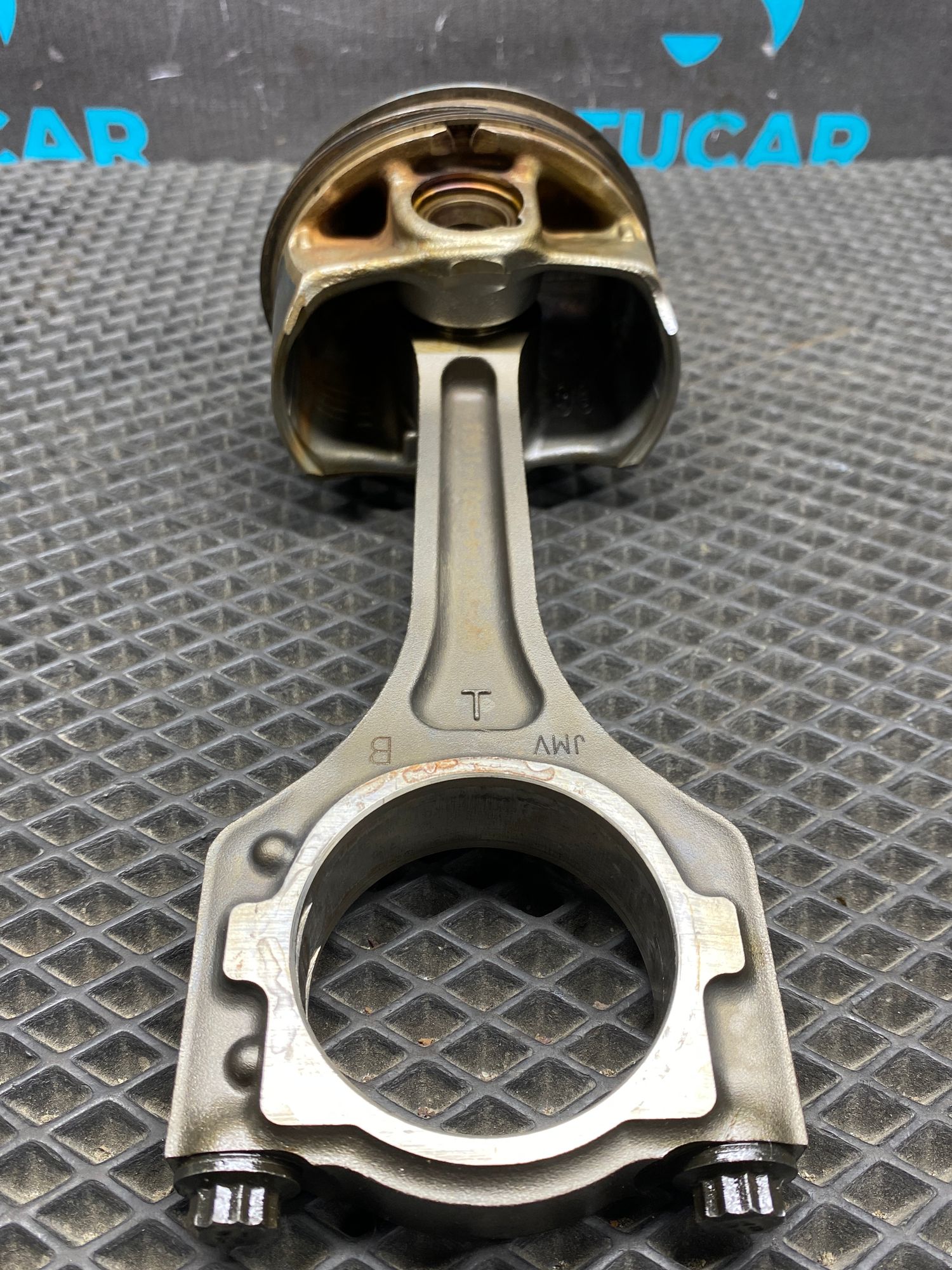 https://ycs.partsauto.market/partsauto-images/thmbs/userImages/c8f07ba63eb5b2f0f6006ea854bf8f7d/part/da8a22ab-2f54-4a9a-8fbb-6a7617c23d98_1777205125240.jpg