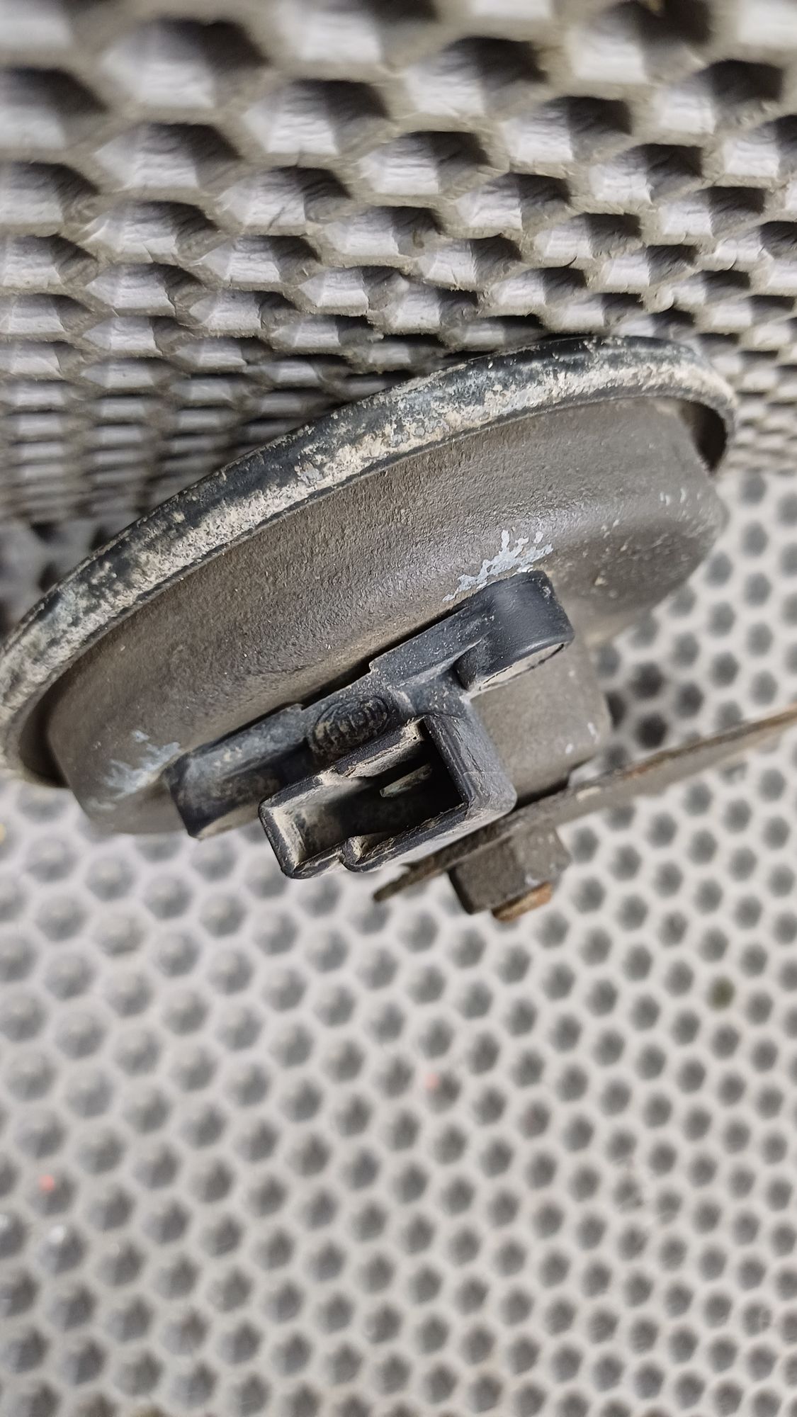 Б/У Звуковой сигнал Toyota CARINA E 6 дорест. 1992—1996 1994 Зеленый, 990 рублей, Краснодар