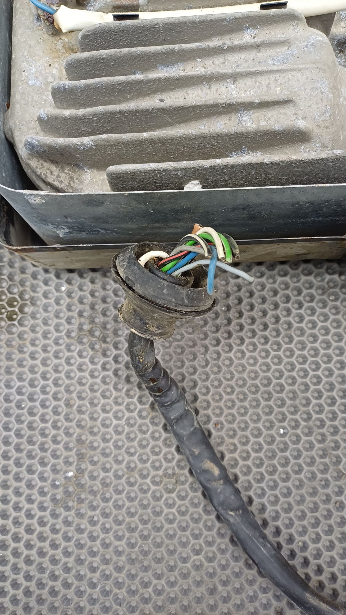 Б/У Автономный отопитель Volkswagen Transporter T4 4 дорест. 1990—2003 1993 синий, 15990 рублей, Краснодар