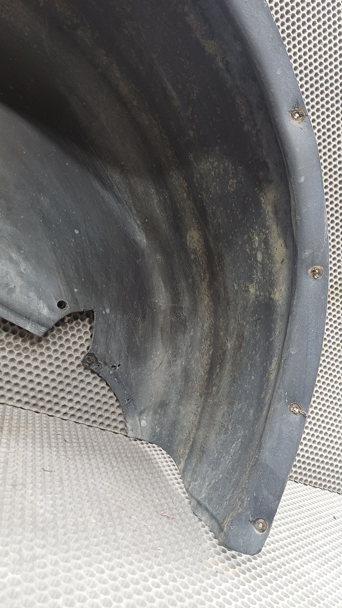 https://ycs.partsauto.market/partsauto-images/thmbs/userImages/c8f07ba63eb5b2f0f6006ea854bf8f7d/part/dd7988eb-9363-4f0c-b143-896540ff70a0_1774187099521.jpg