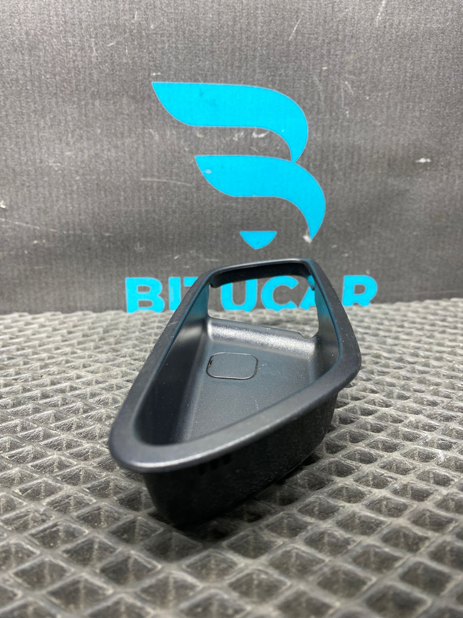 https://ycs.partsauto.market/partsauto-images/thmbs/userImages/c8f07ba63eb5b2f0f6006ea854bf8f7d/part/ddd0bb4e-ed12-4ab1-bdca-02a72842d9ee_1776853369427.jpg