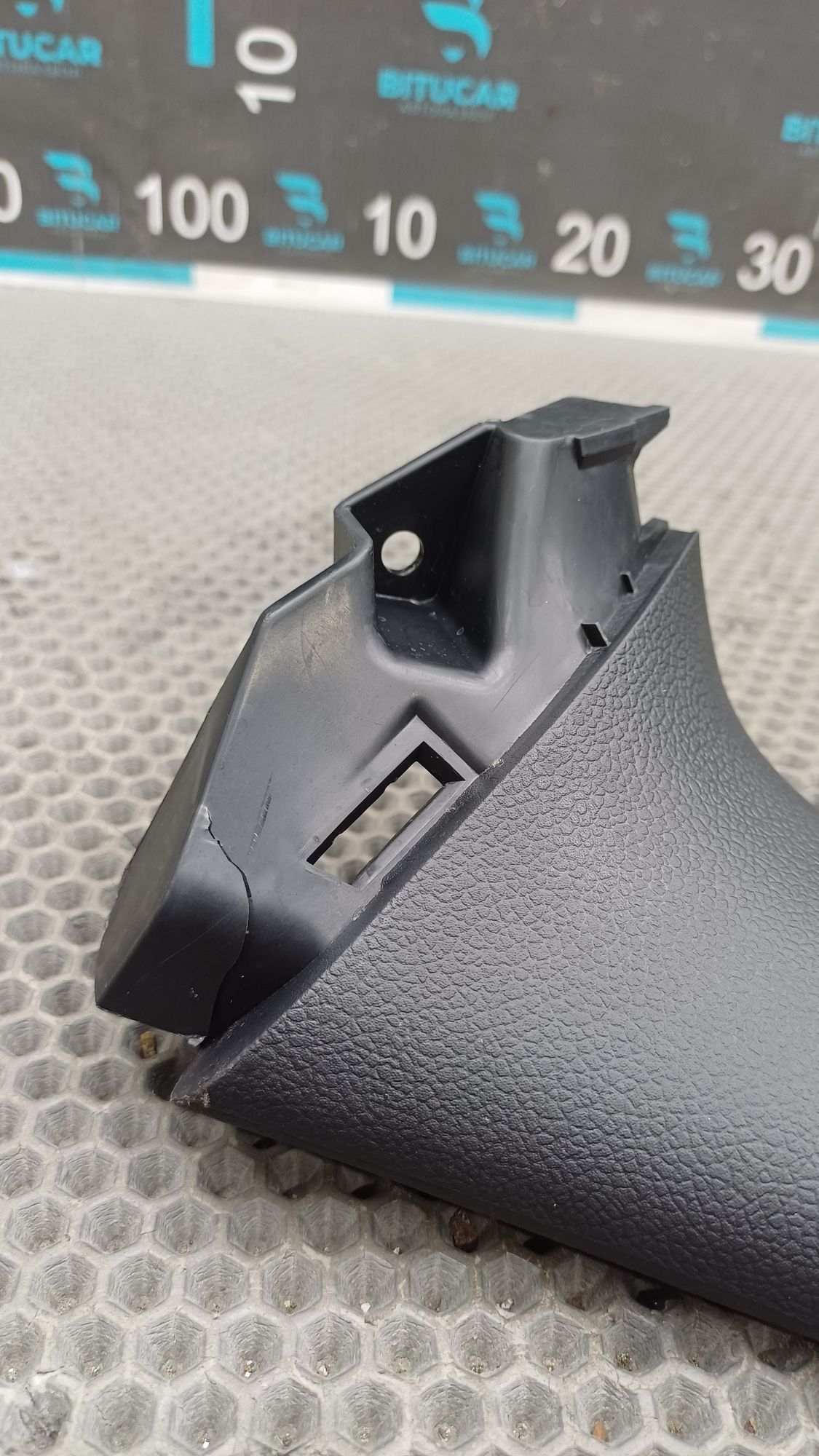 https://ycs.partsauto.market/partsauto-images/thmbs/userImages/c8f07ba63eb5b2f0f6006ea854bf8f7d/part/de29ac6d-4032-43c0-aeb3-657c341e057a_1777364639961.jpg