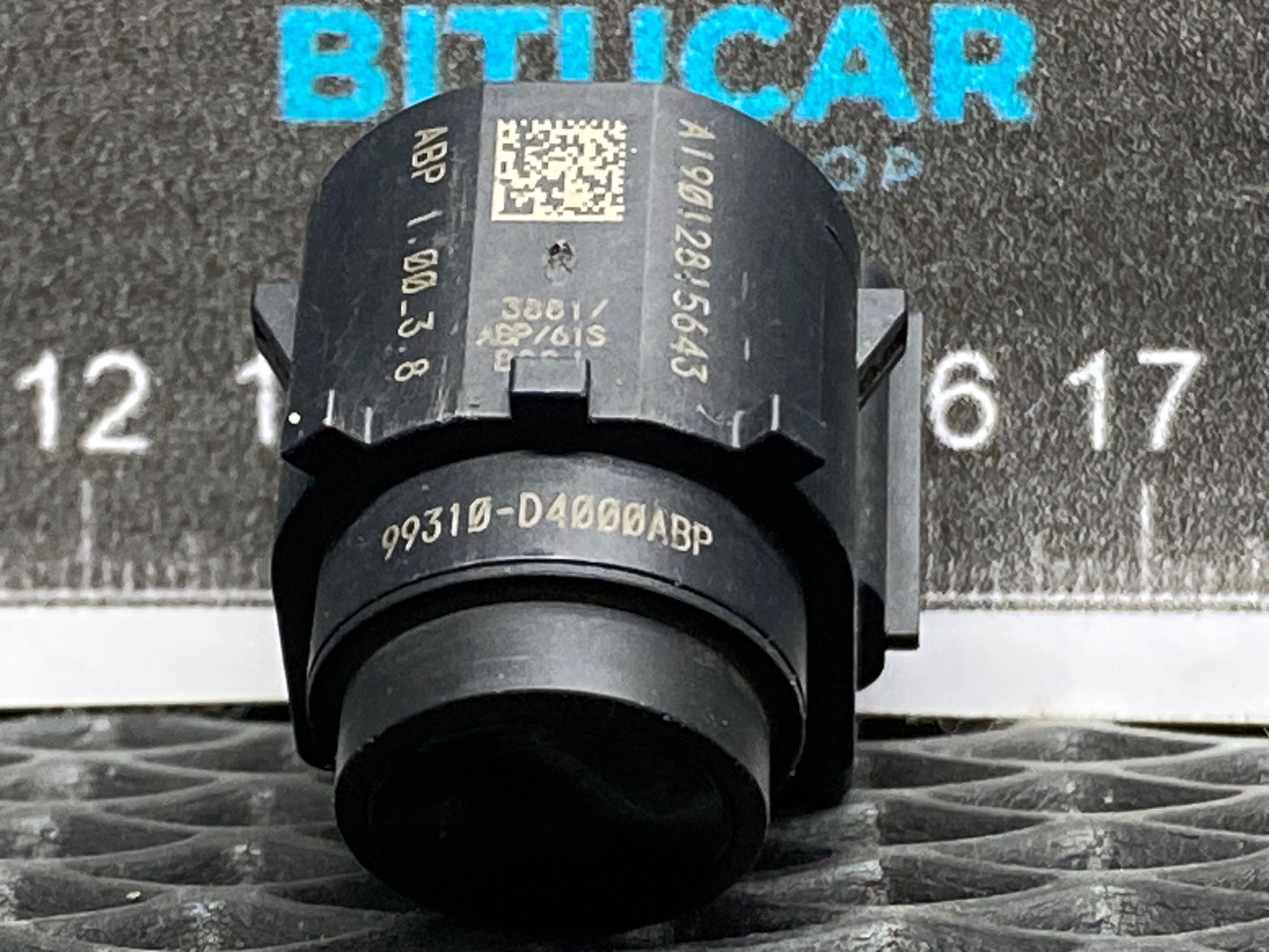 https://ycs.partsauto.market/partsauto-images/thmbs/userImages/c8f07ba63eb5b2f0f6006ea854bf8f7d/part/de60fa9b-dfa4-47de-a036-3297eb289cd4_1777707850897.jpg