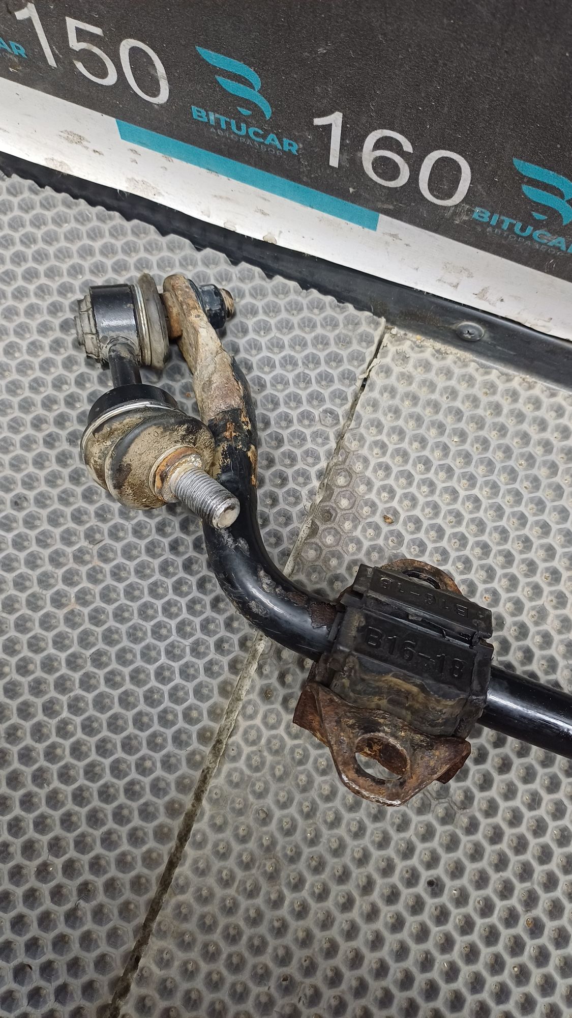 https://ycs.partsauto.market/partsauto-images/thmbs/userImages/c8f07ba63eb5b2f0f6006ea854bf8f7d/part/deb9ed0c-7c92-4dd7-8a43-b1c888392791_1777278642919.jpg