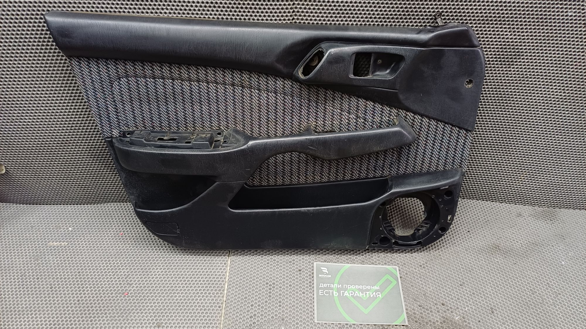 Б/У Обшивка двери передней левой Toyota CARINA E 6 дорест. 1992—1996 1994 Зеленый, 1390 рублей, Краснодар