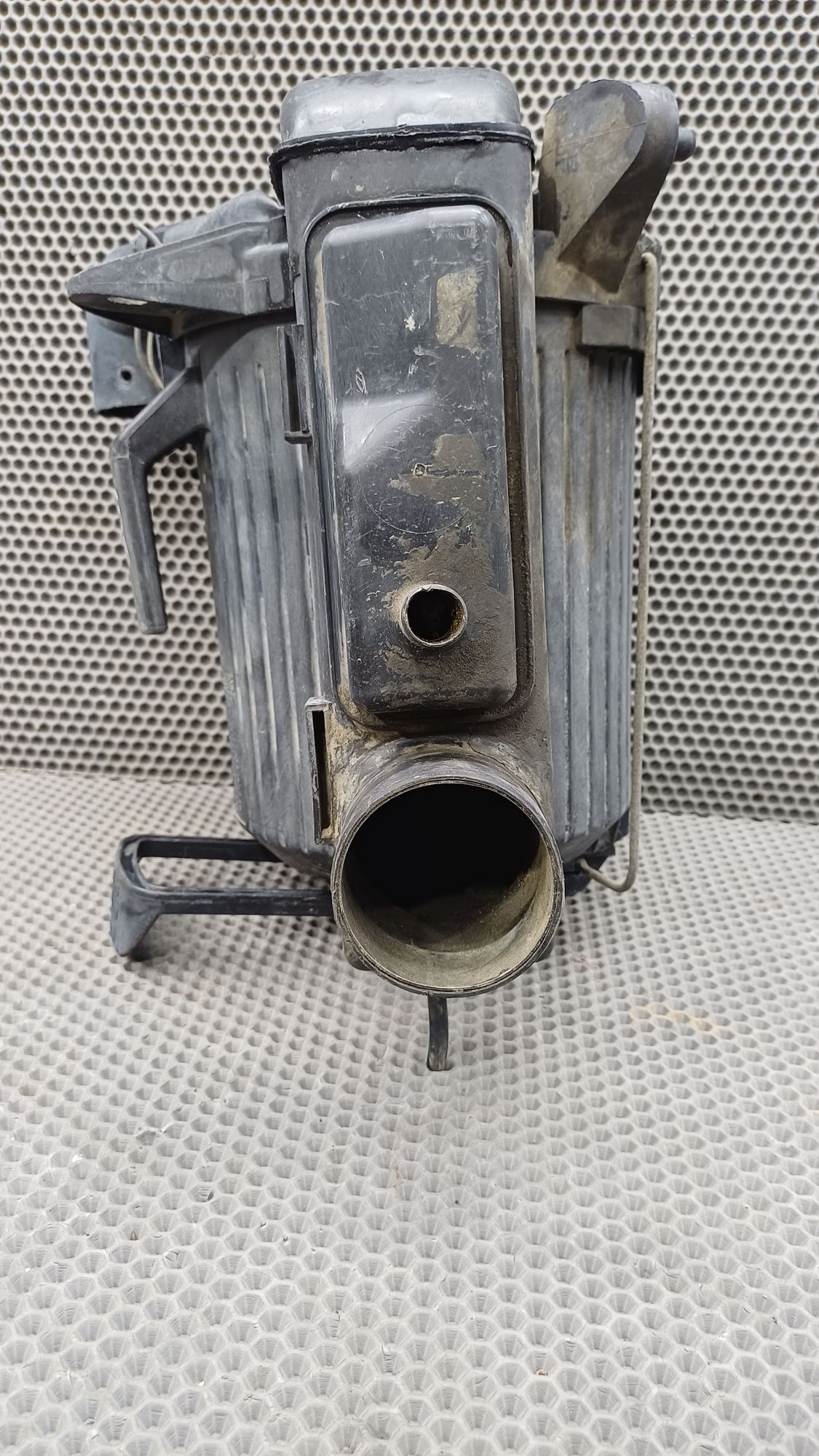 https://ycs.partsauto.market/partsauto-images/thmbs/userImages/c8f07ba63eb5b2f0f6006ea854bf8f7d/part/e03192e4-0eb1-4ebb-bf77-4e797f845e22_1774181296151.jpg