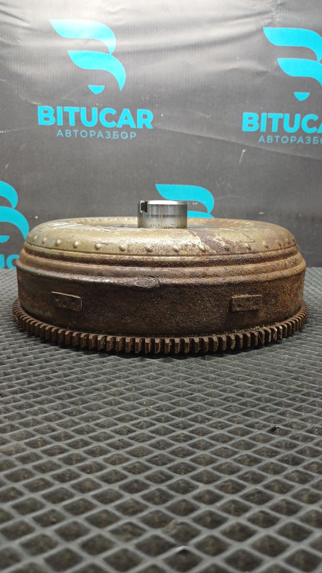 https://ycs.partsauto.market/partsauto-images/thmbs/userImages/c8f07ba63eb5b2f0f6006ea854bf8f7d/part/e07de4e0-761e-4da5-a08f-8a4a5c79b809_1777104923356.jpg